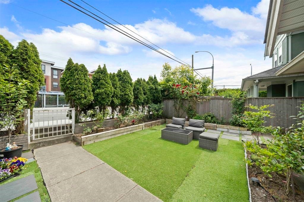 8300 No 1 Road, Richmond, BC