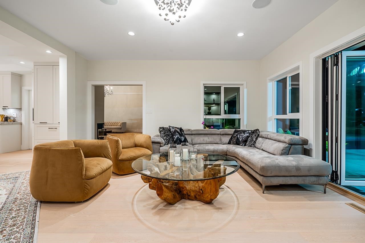 4797 The Glen, West Vancouver, BC
