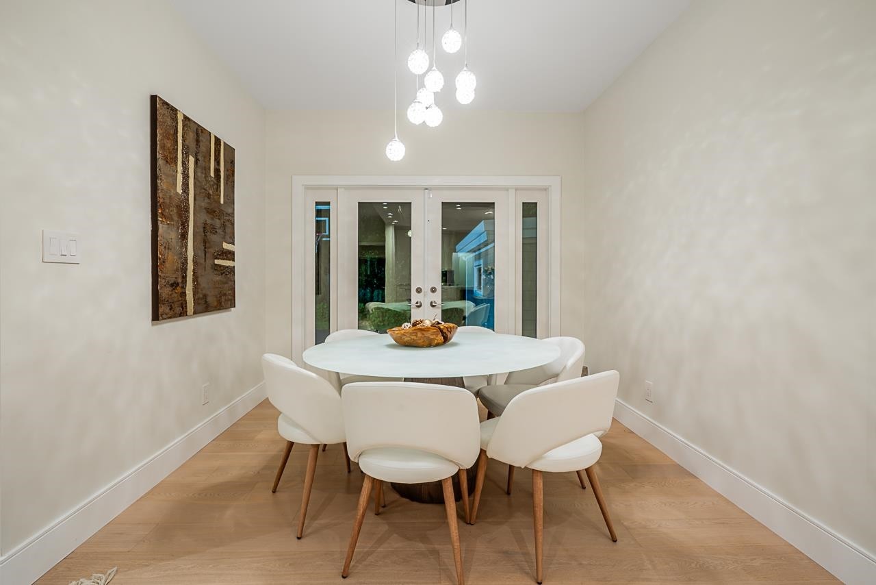 4797 The Glen, West Vancouver, BC