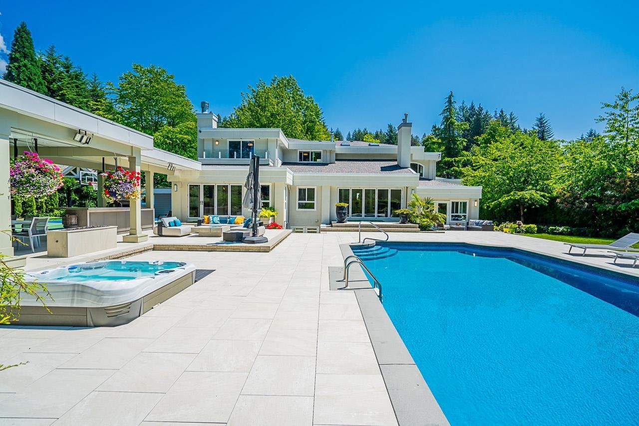 4797 The Glen, West Vancouver, BC
