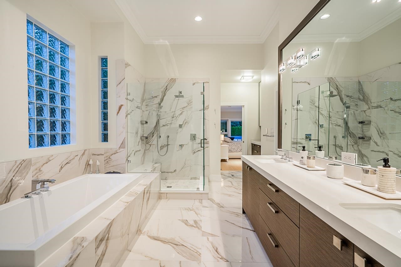 4797 The Glen, West Vancouver, BC