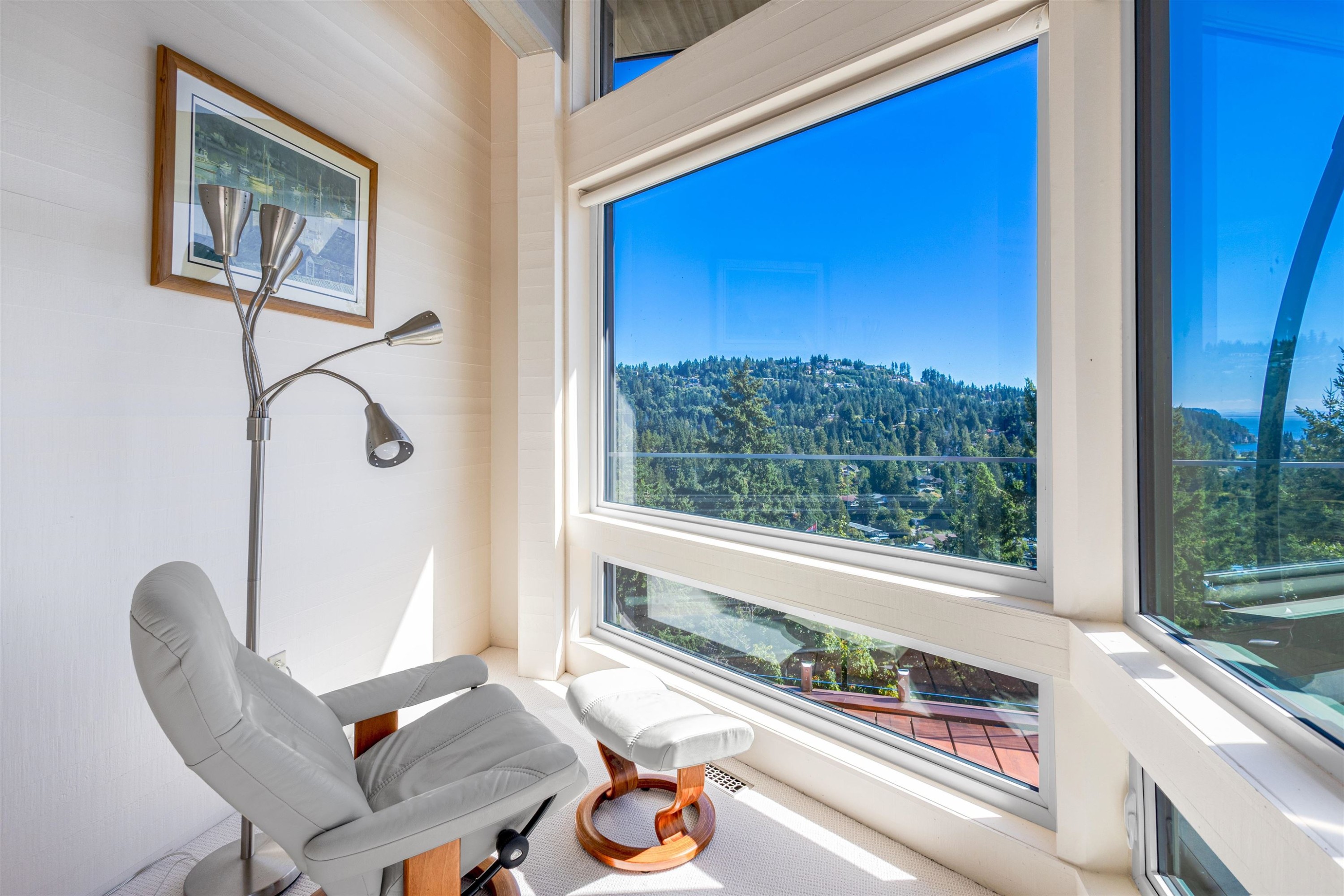 5840 Falcon Road, West Vancouver, BC