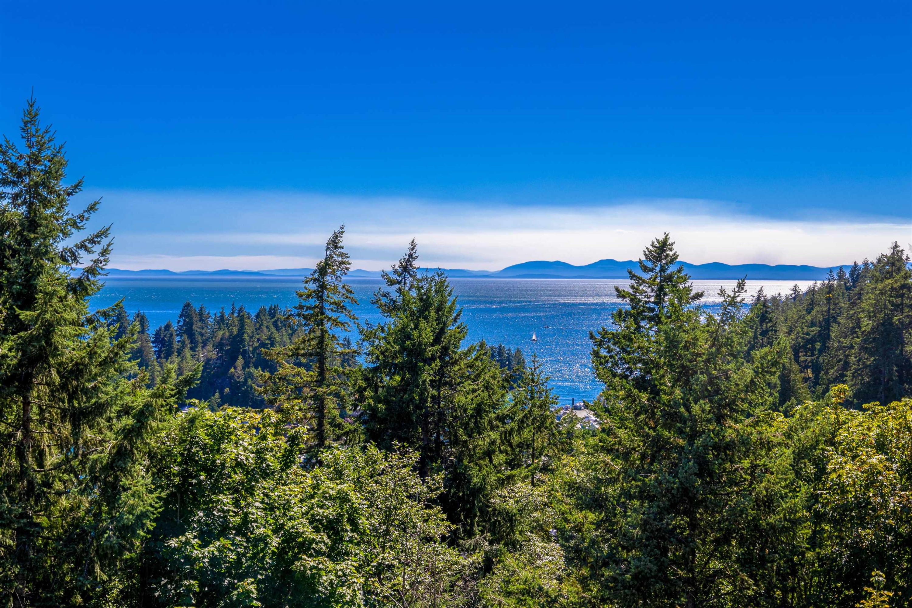 5840 Falcon Road, West Vancouver, BC