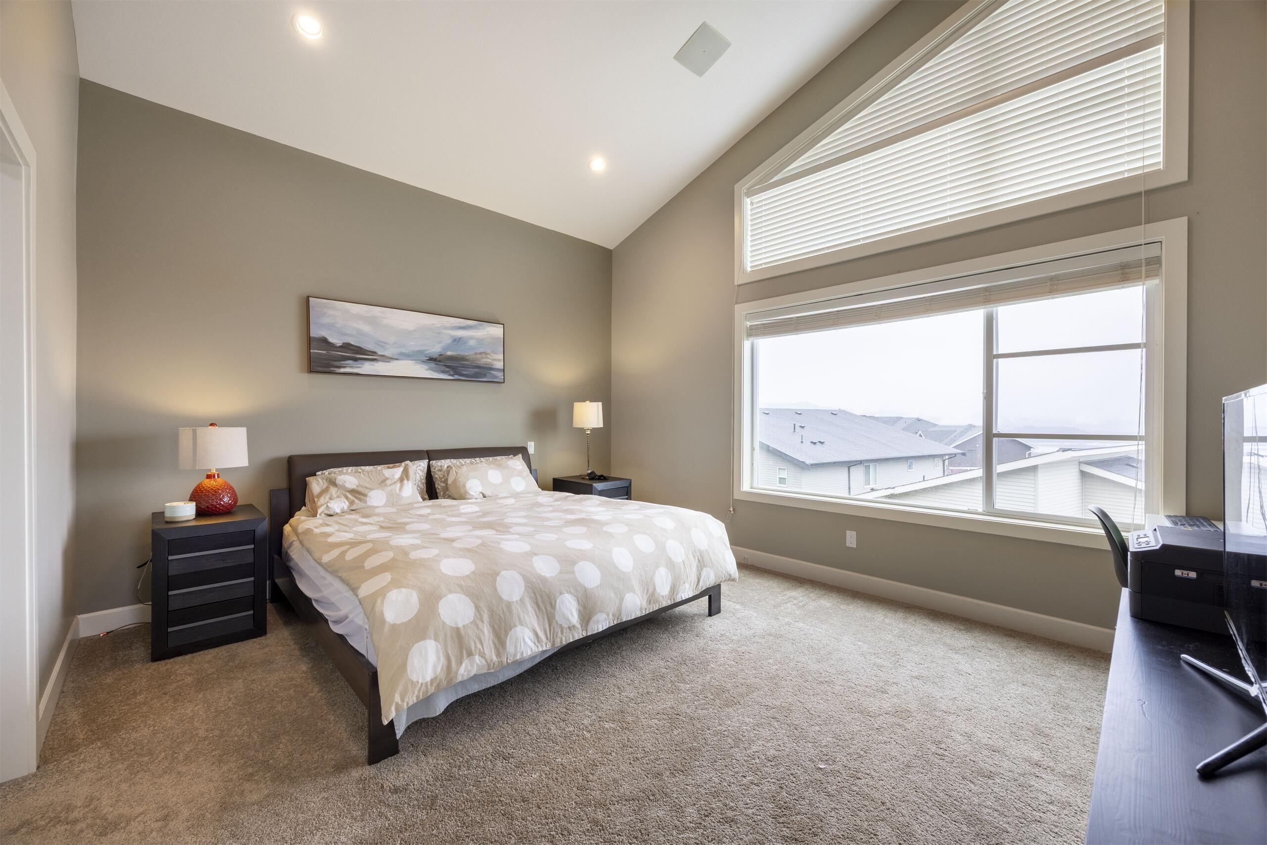 1407 Strawline Hill Street, Coquitlam, BC
