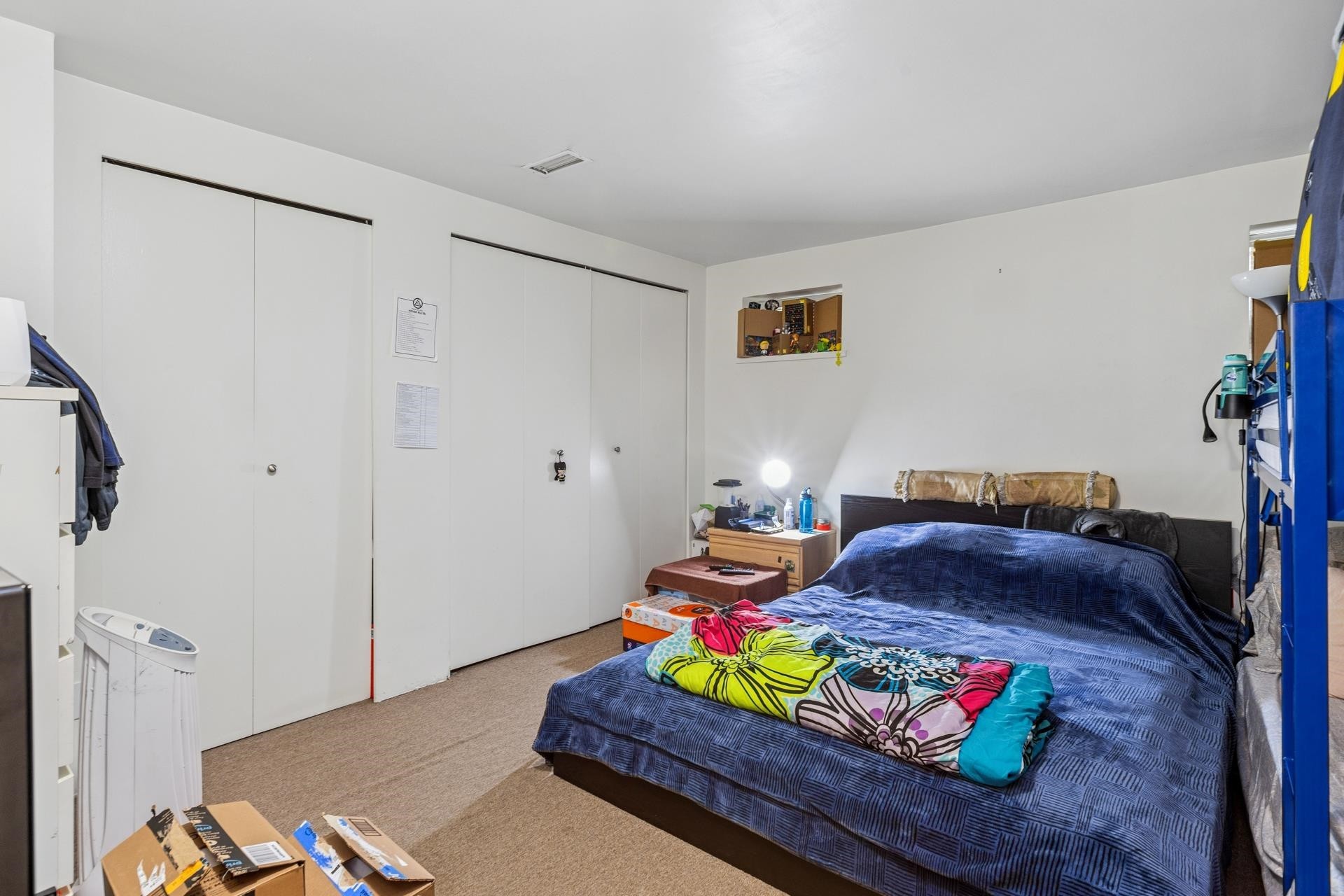 415 26Th Street W, North Vancouver, BC