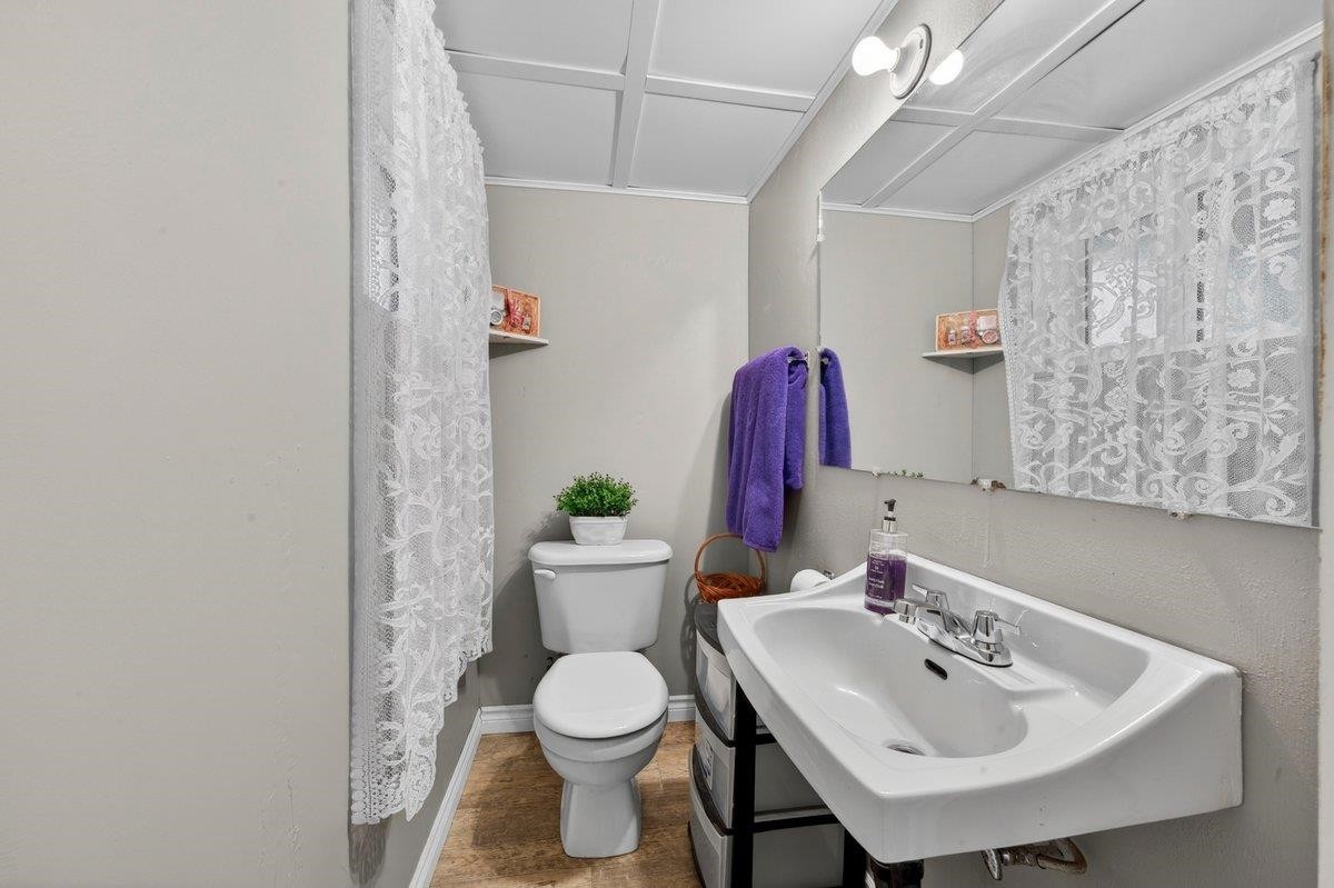 3833 Killarney Street, Port Coquitlam, BC