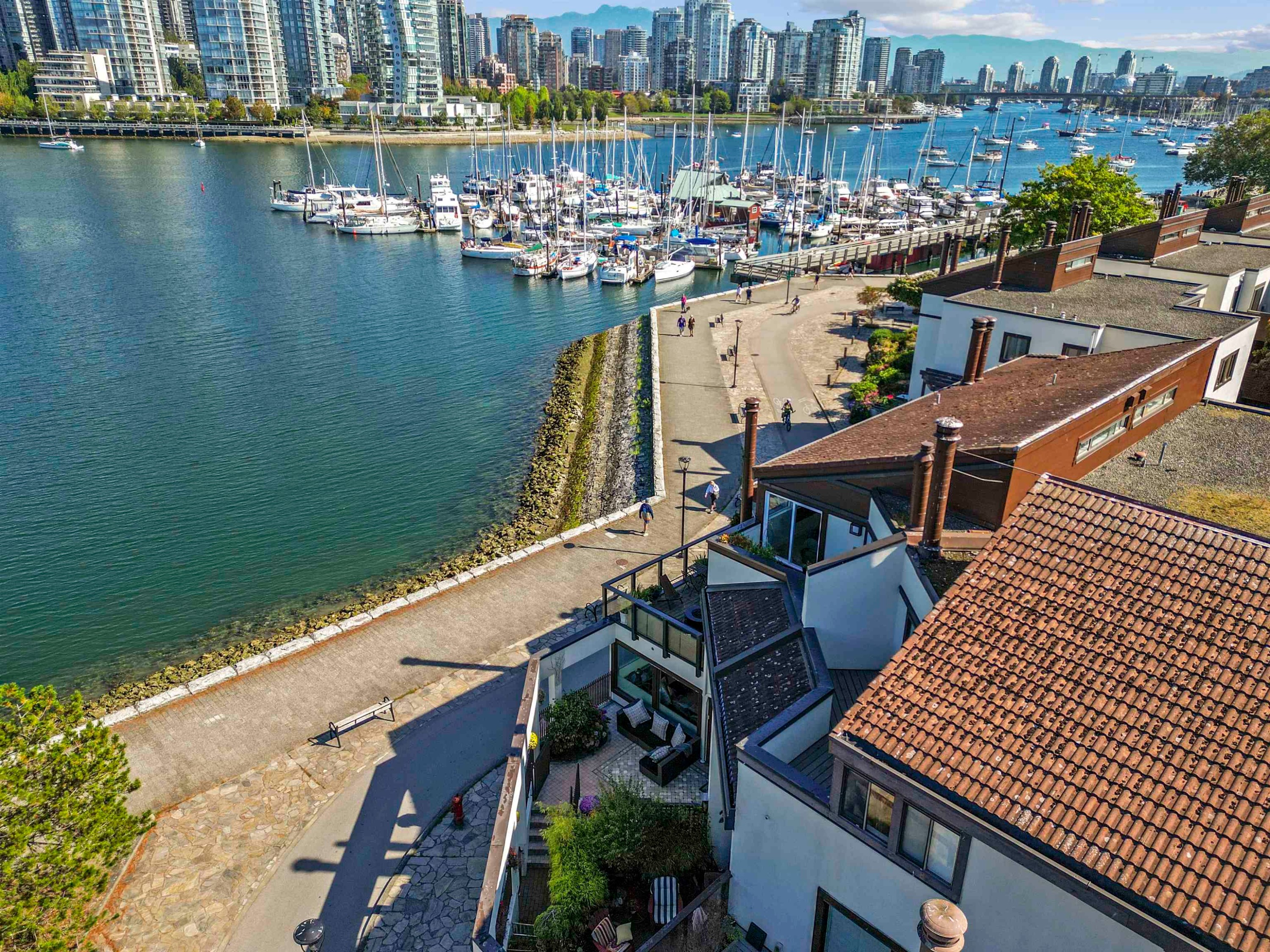 1130 Ironwork Passage, Vancouver, BC