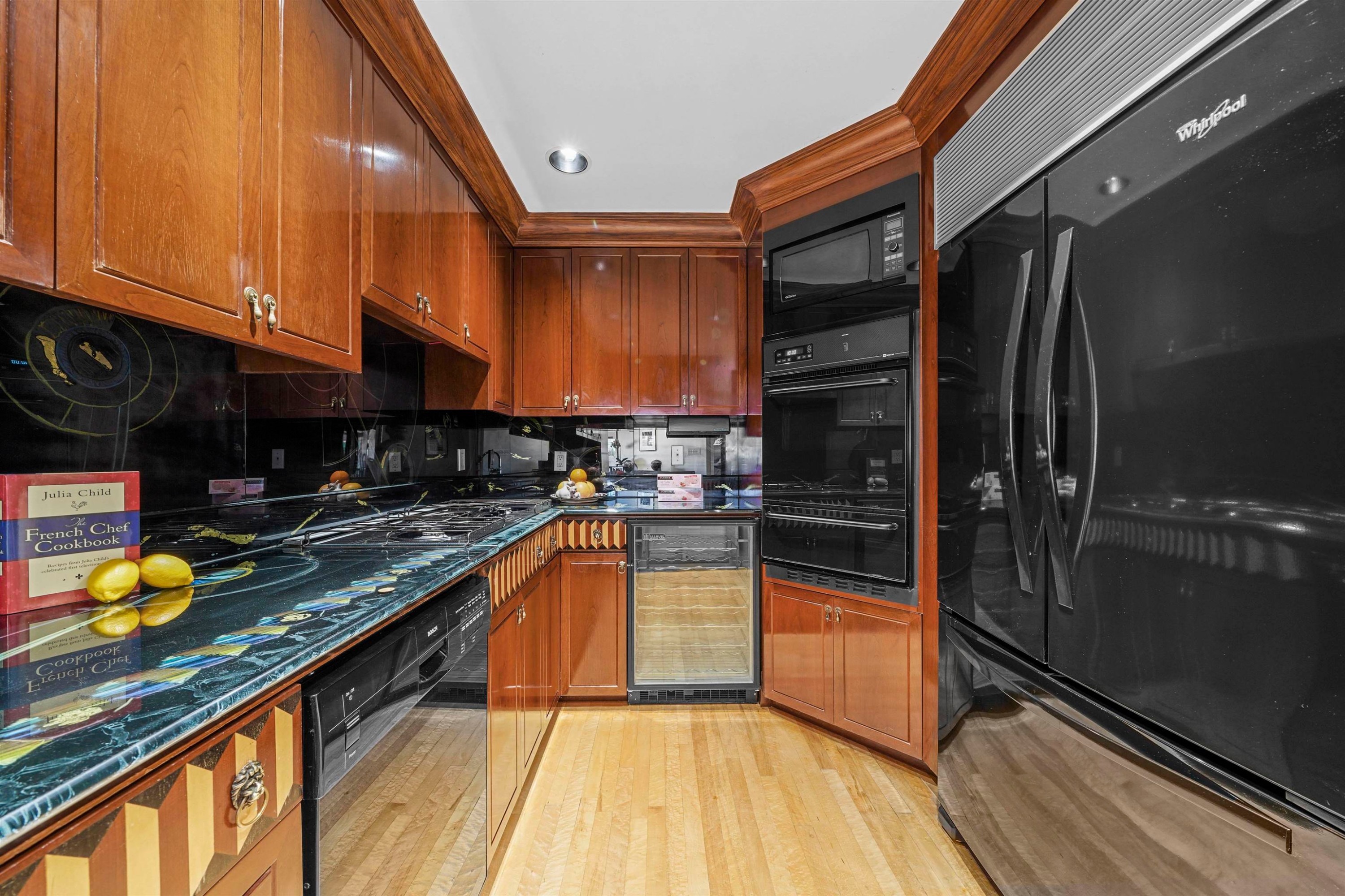 1130 Ironwork Passage, Vancouver, BC
