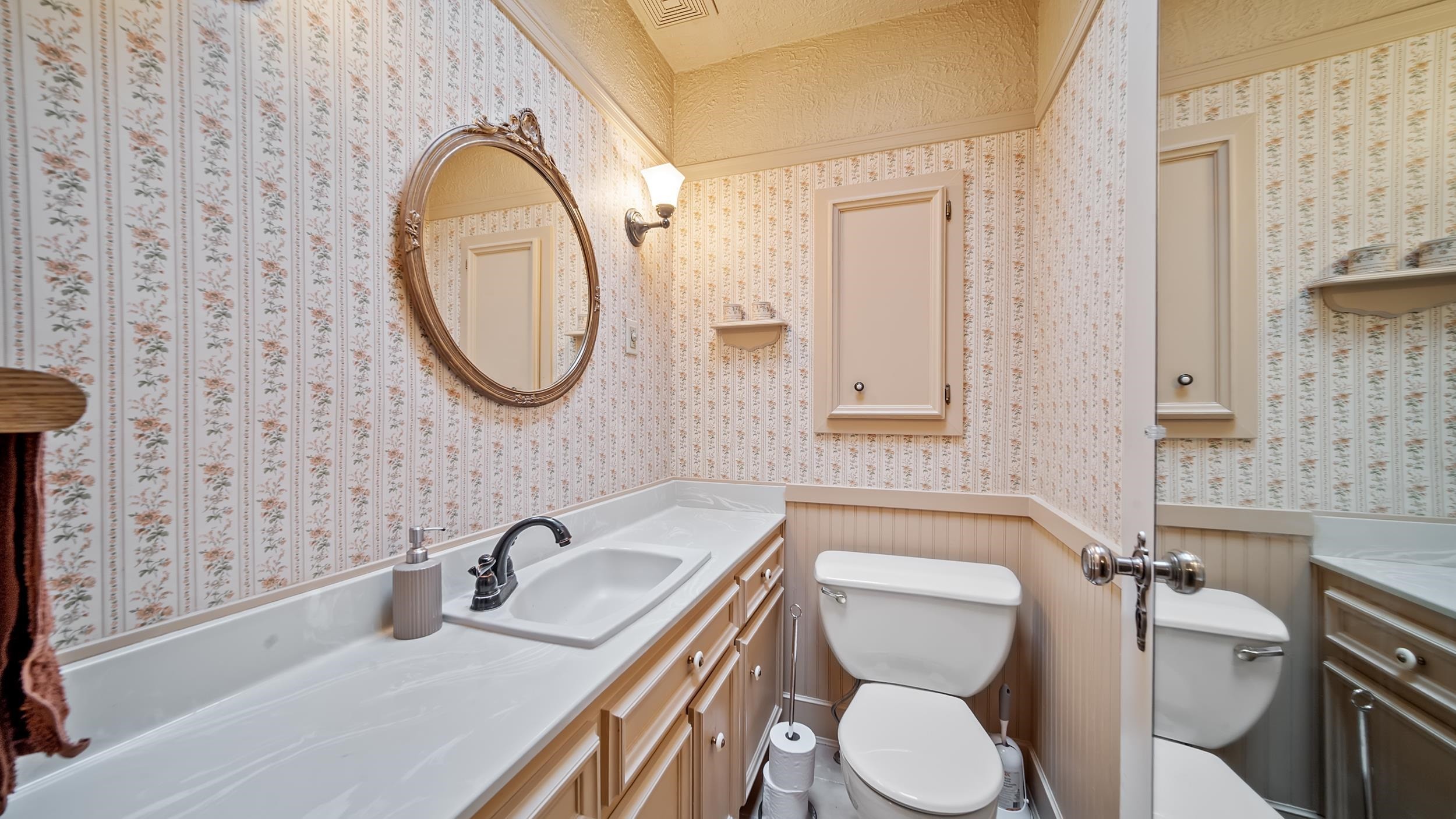 3537 31St Avenue W, Vancouver, BC