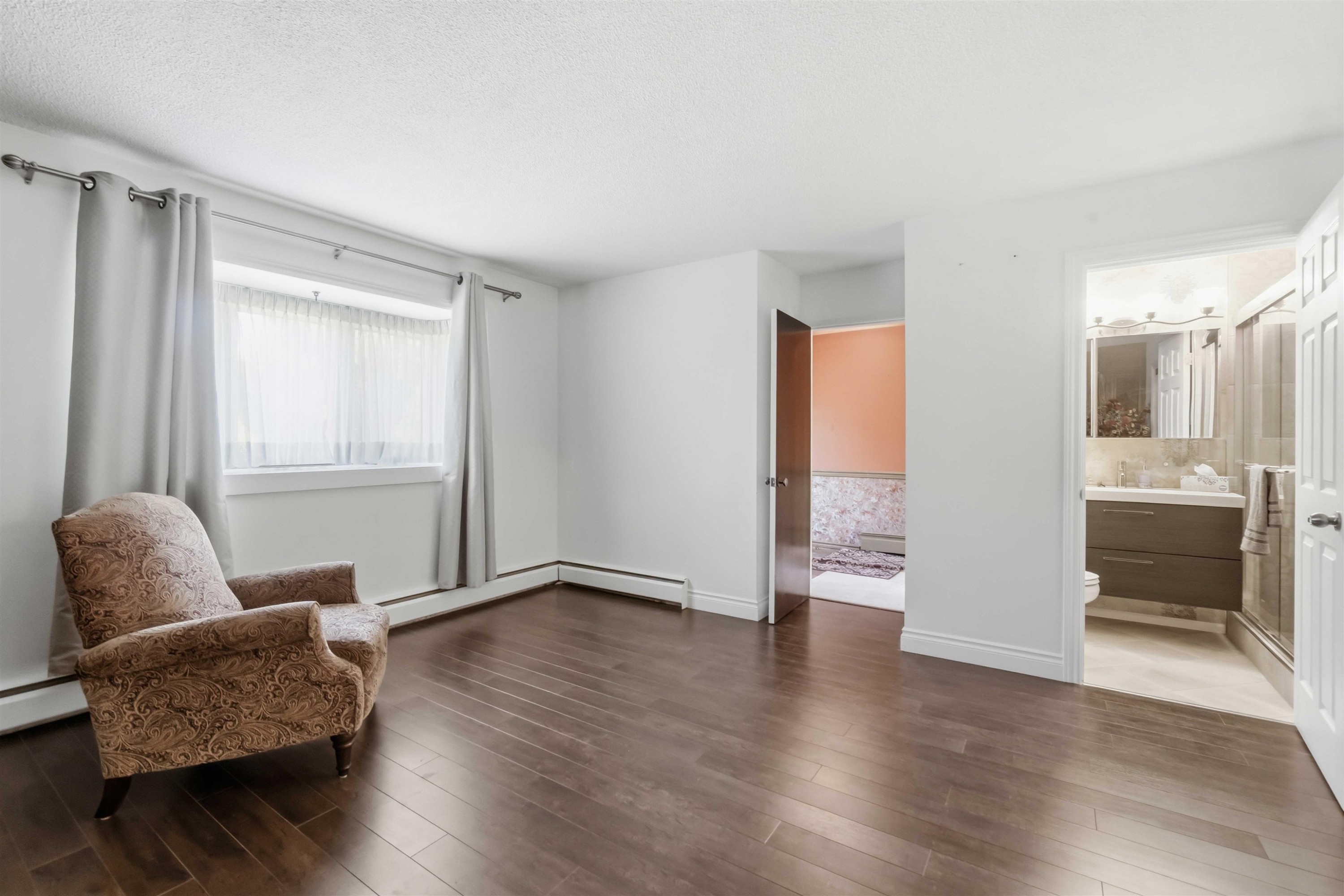 140 Eighth Avenue E, New Westminster, BC