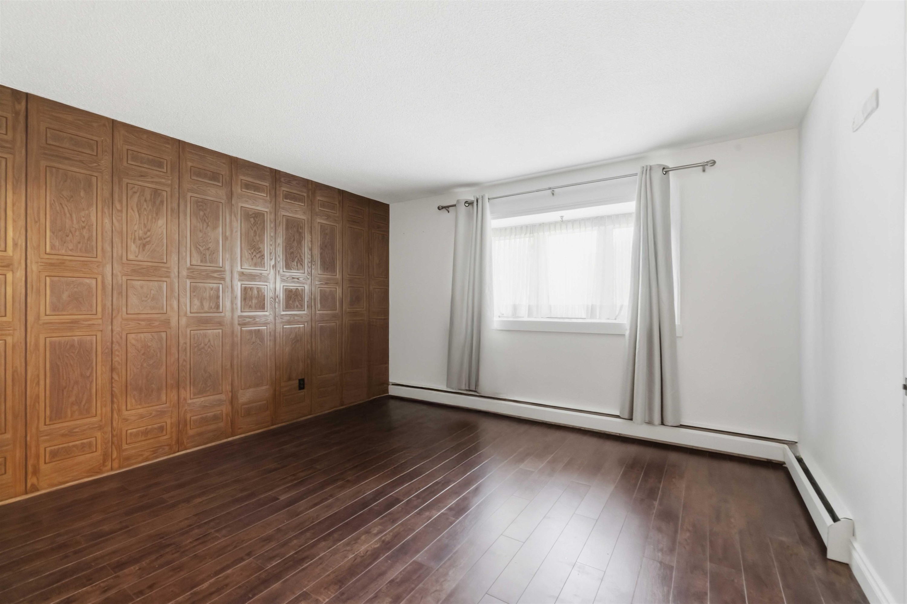 140 Eighth Avenue E, New Westminster, BC