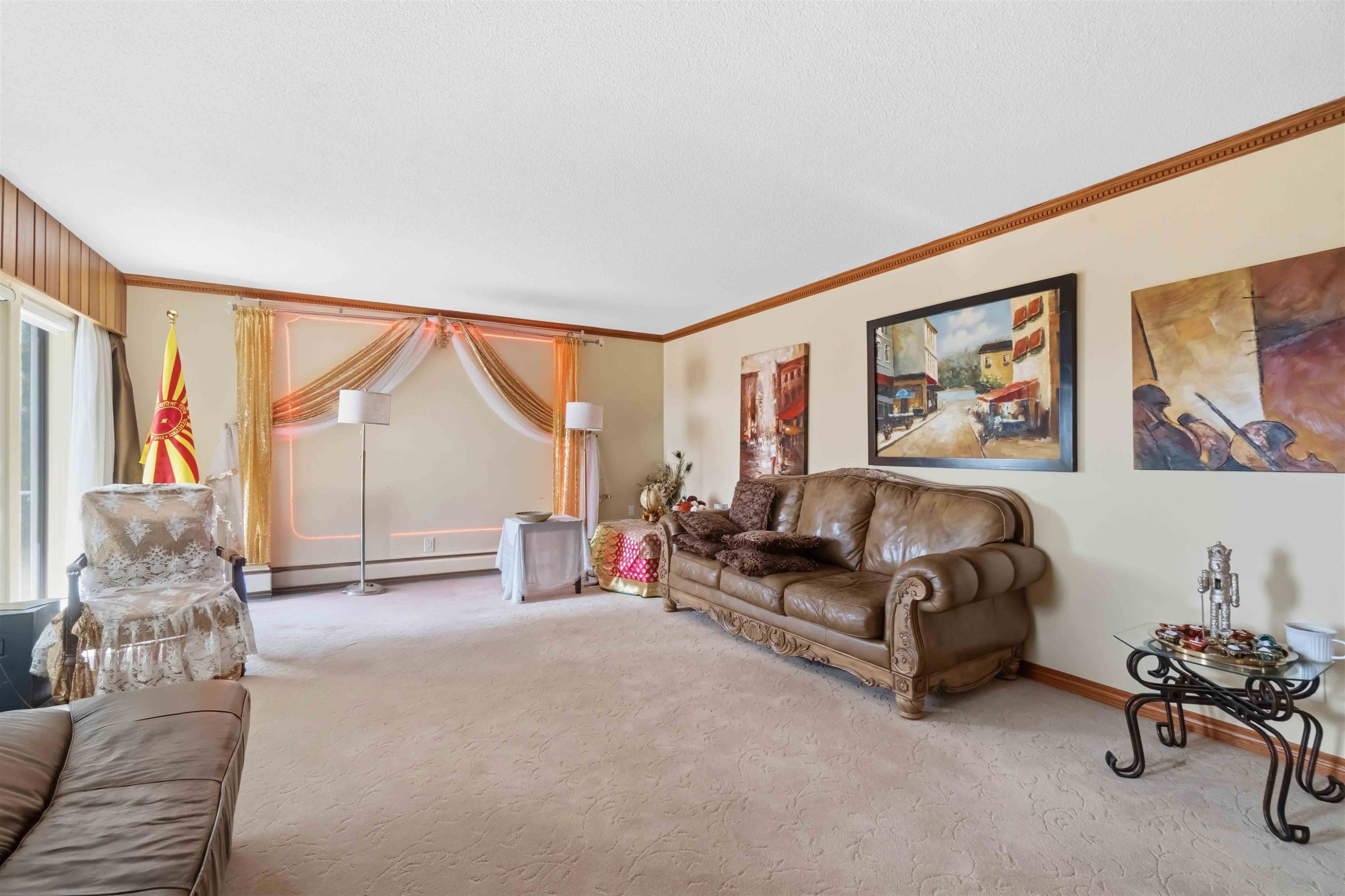 140 Eighth Avenue E, New Westminster, BC
