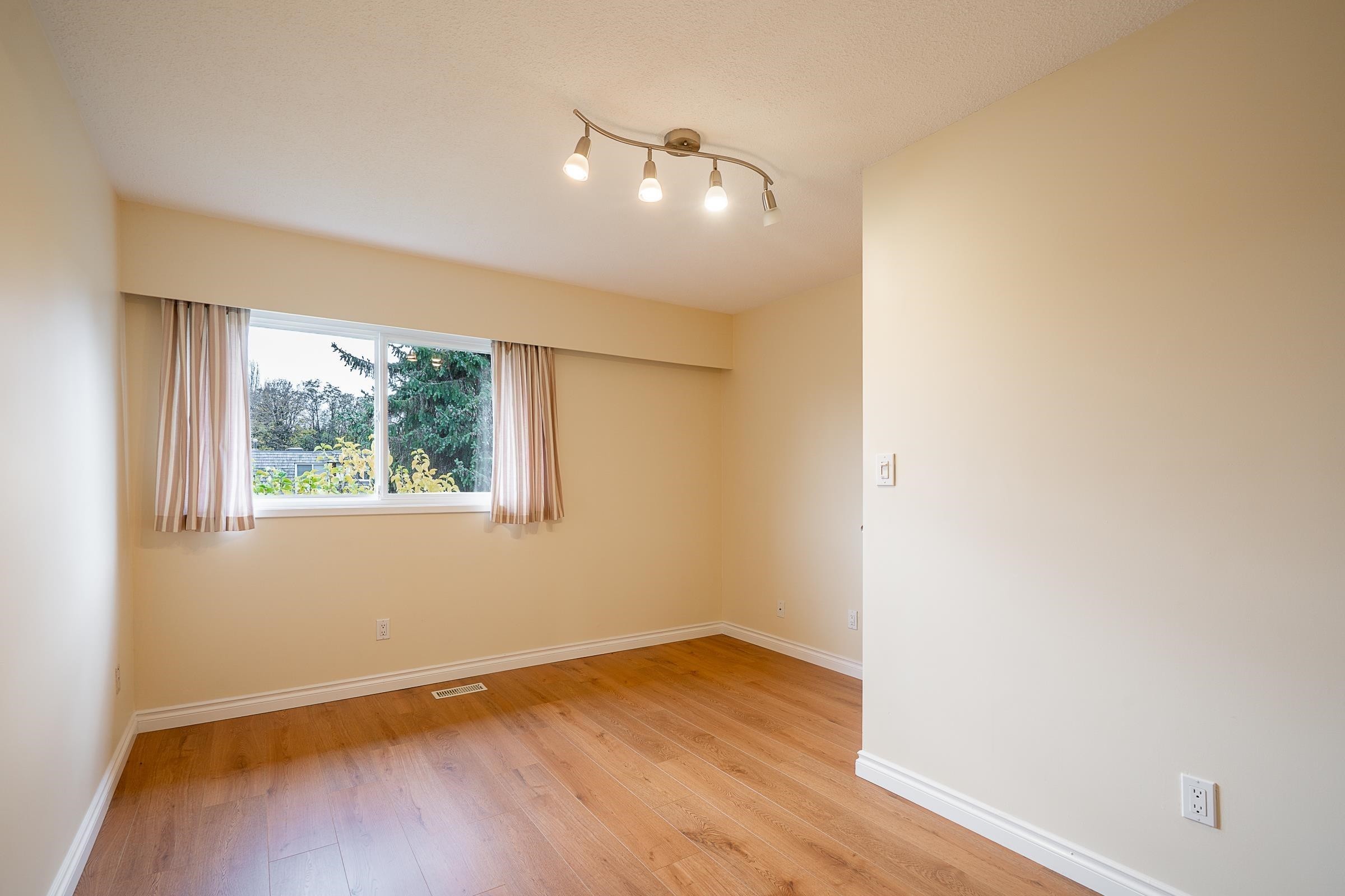 10780 Ryan Road, Richmond, BC