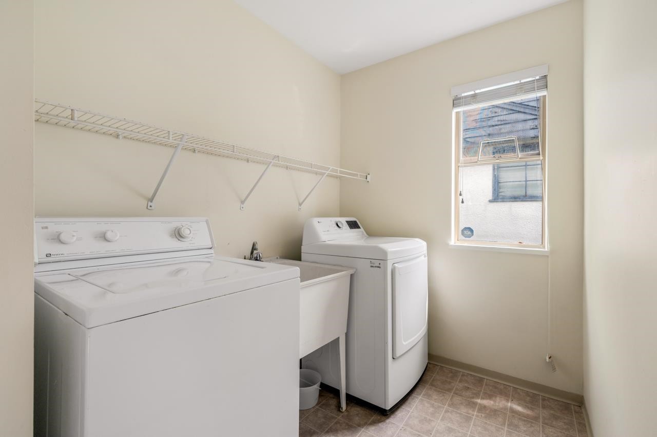 1869 Prairie Avenue, Port Coquitlam, BC