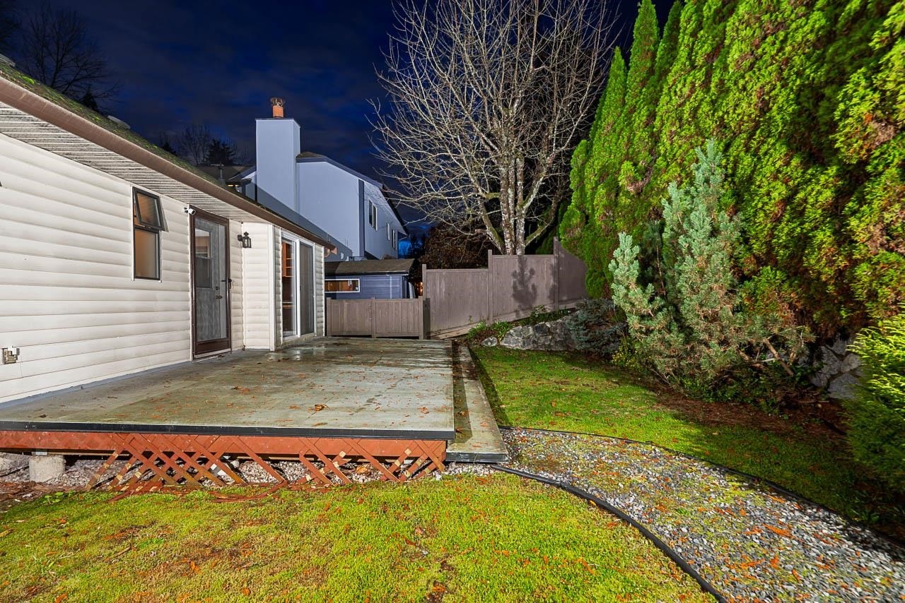 949 Lynwood Avenue, Port Coquitlam, BC