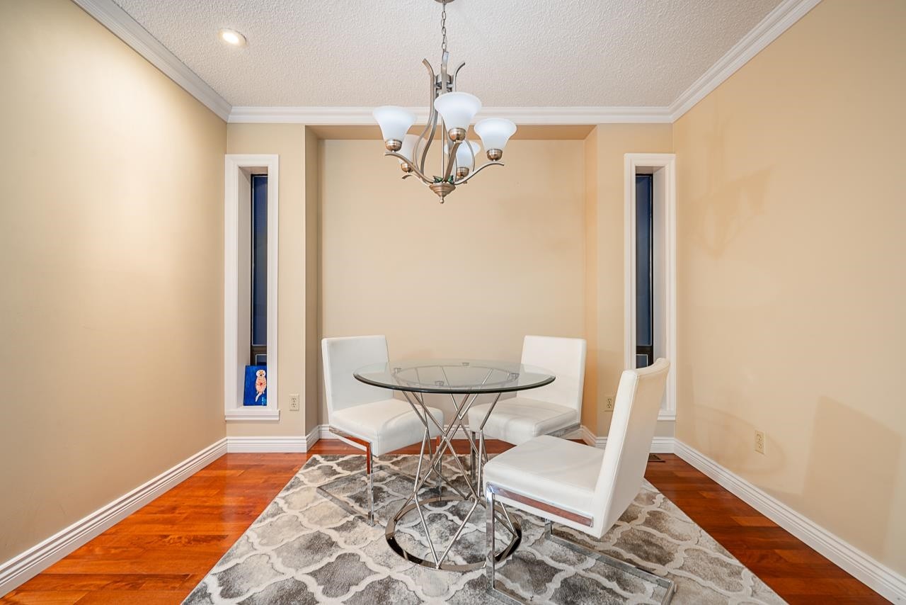 949 Lynwood Avenue, Port Coquitlam, BC