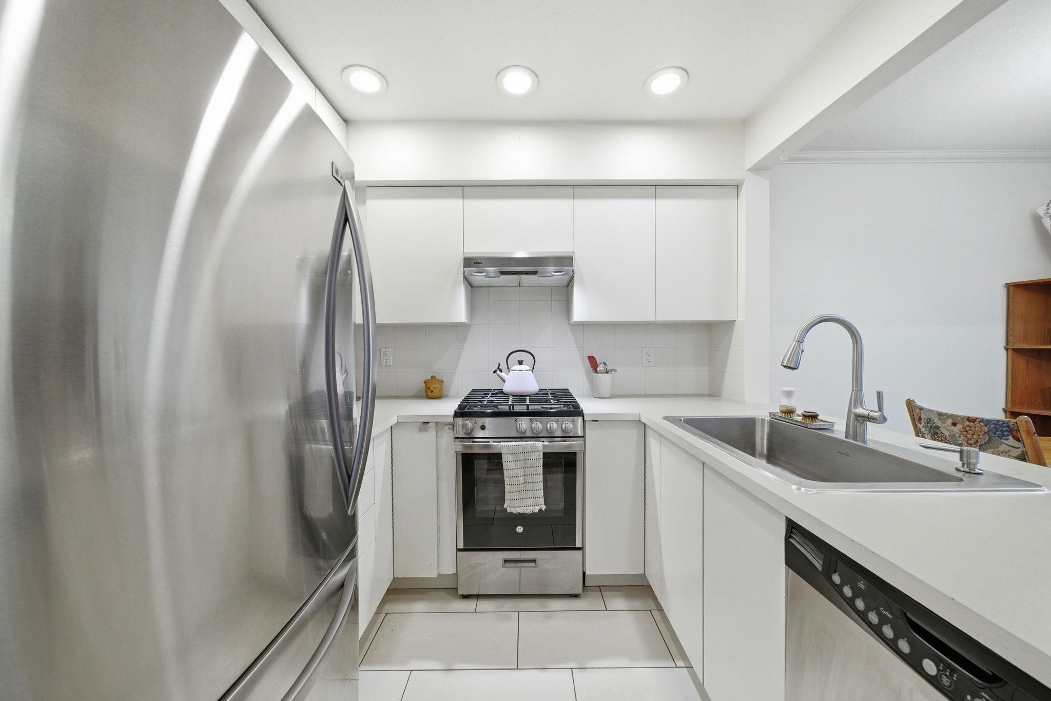 1405 Pendrell Street, Vancouver, BC