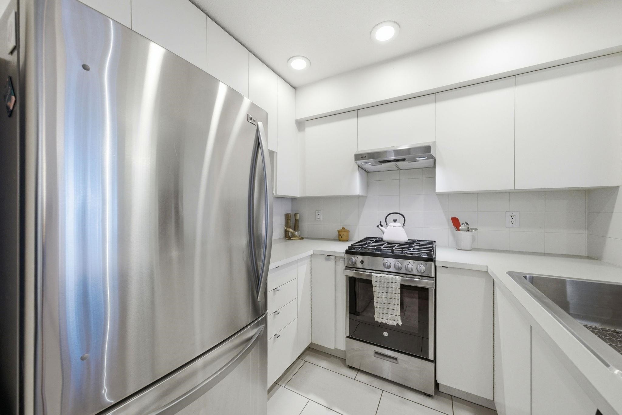 1405 Pendrell Street, Vancouver, BC