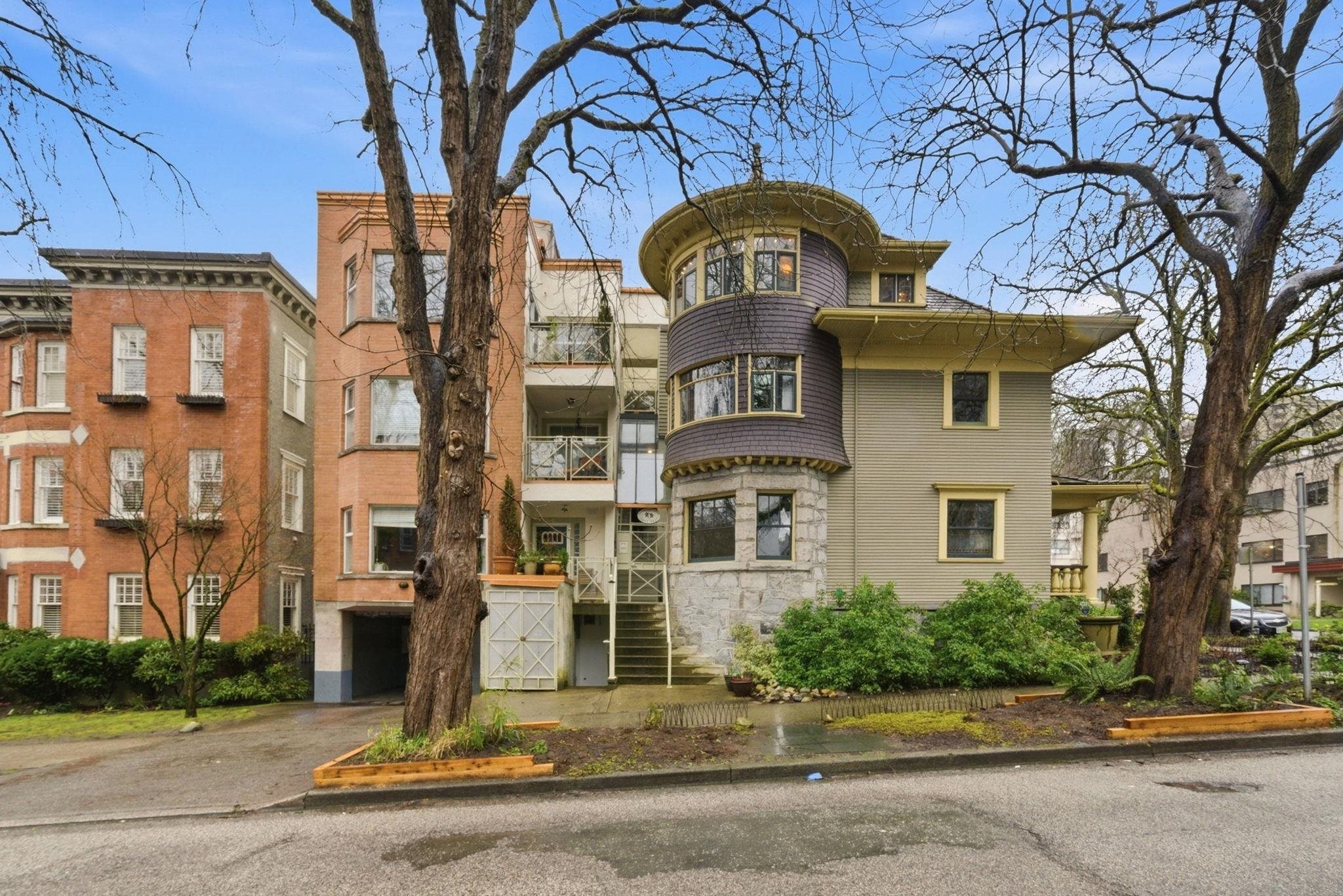 1405 Pendrell Street, Vancouver, BC