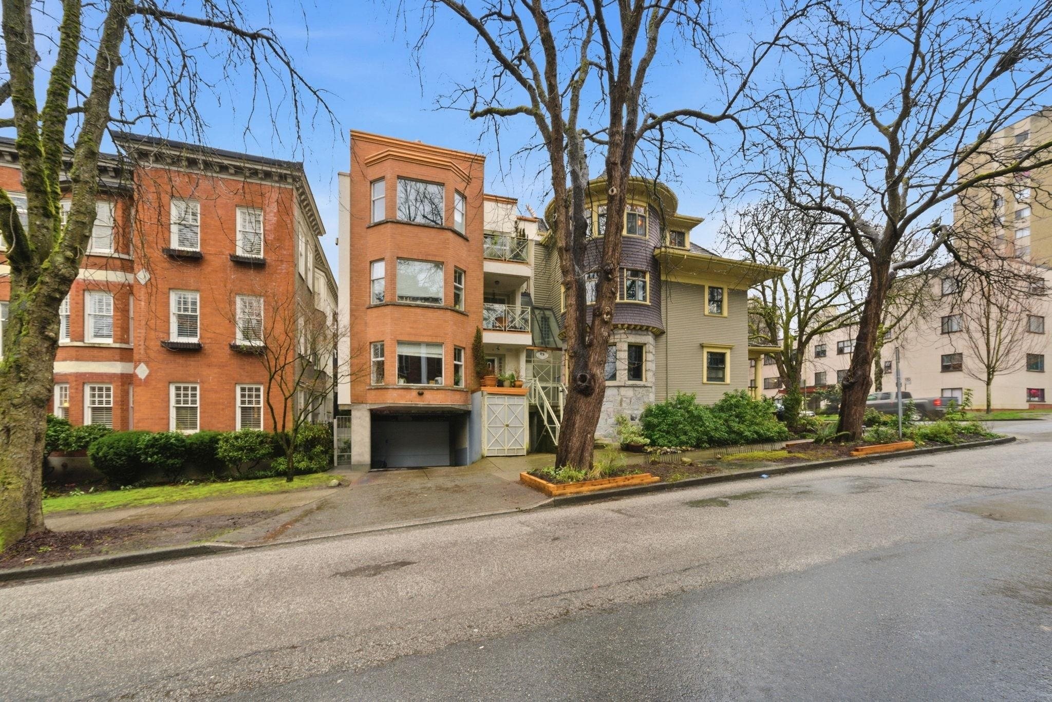 1405 Pendrell Street, Vancouver, BC