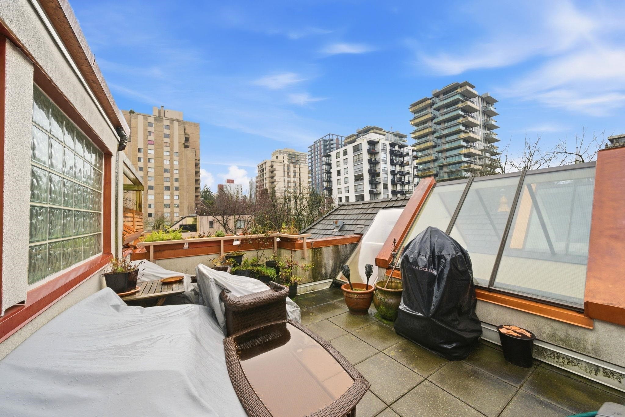 1405 Pendrell Street, Vancouver, BC