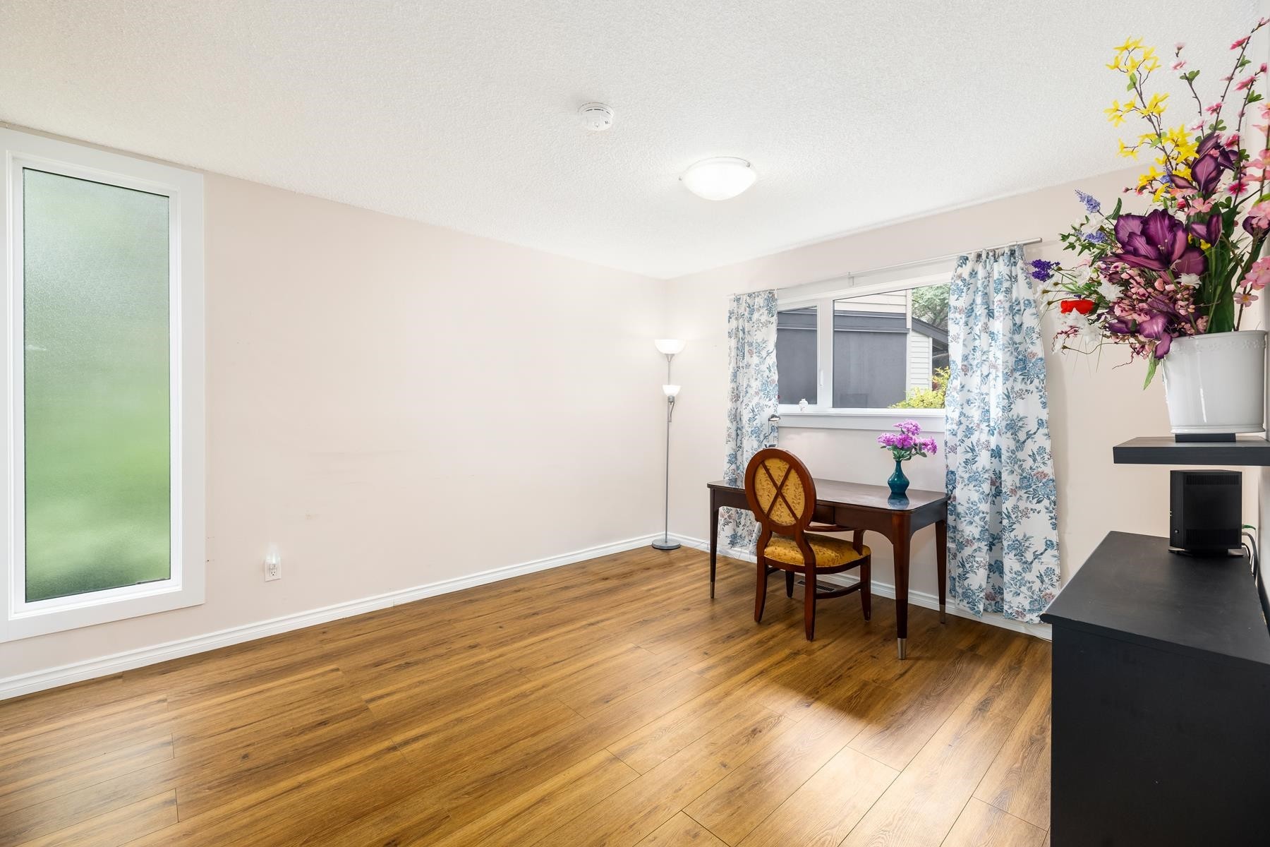 1135 Heritage Boulevard, North Vancouver, BC