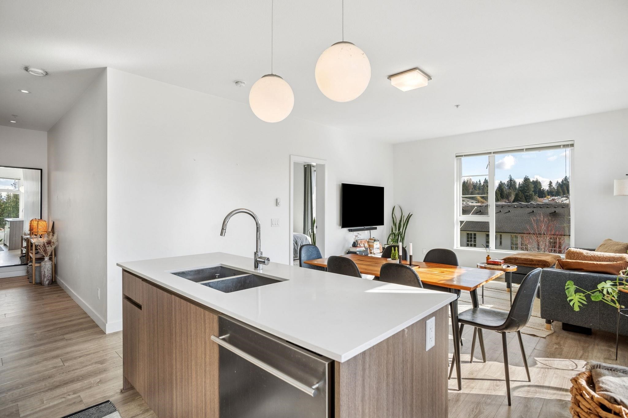 504-516 Foster Avenue, Coquitlam, BC