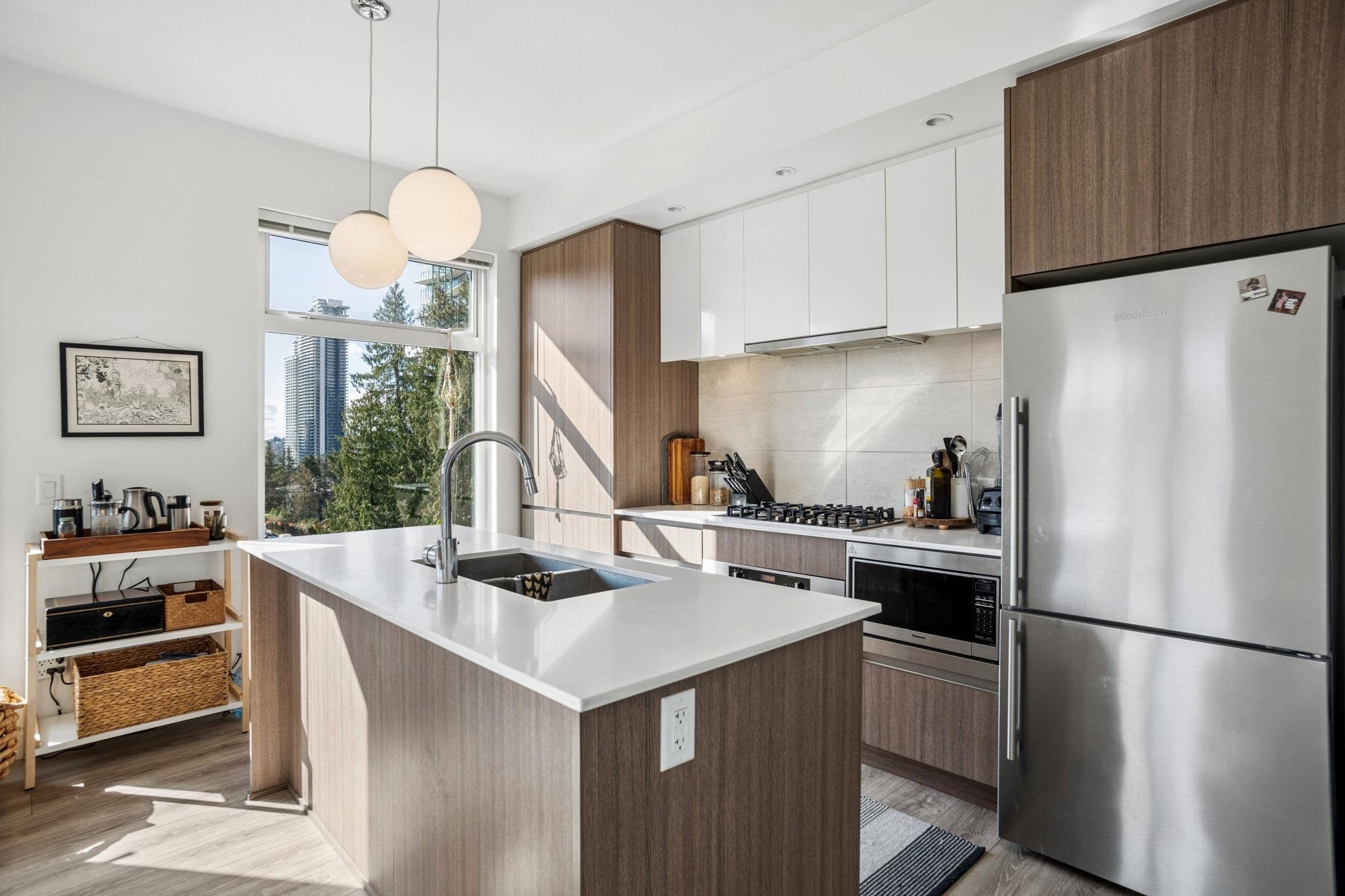504-516 Foster Avenue, Coquitlam, BC