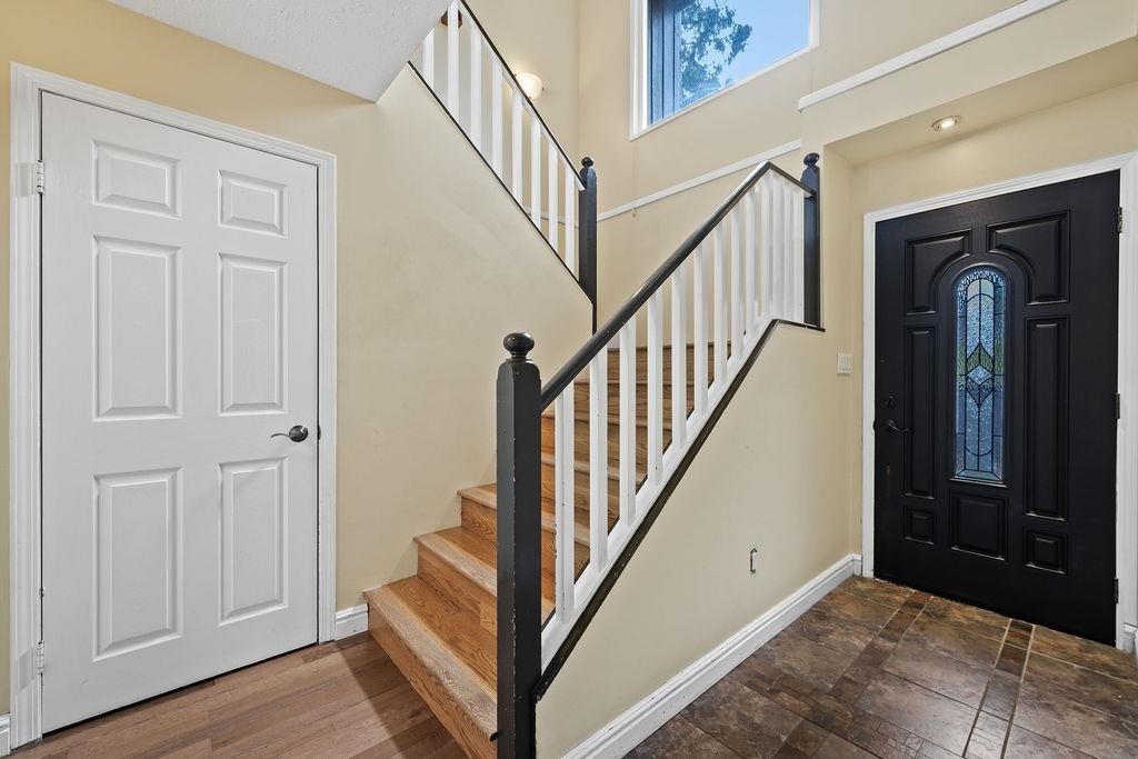 407 Dartmoor Drive, Coquitlam, BC