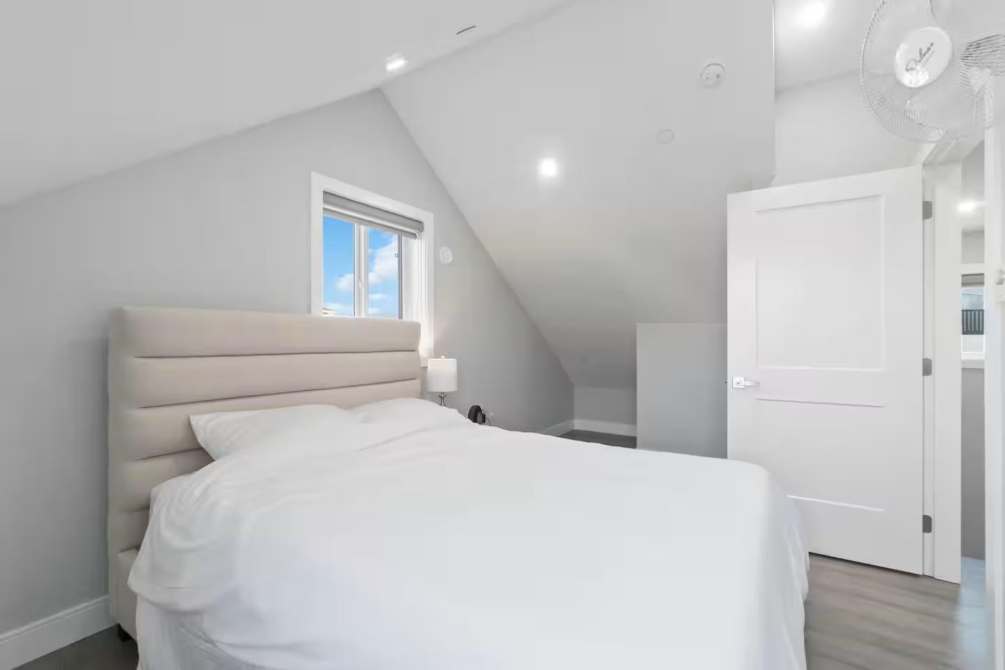 2984 Kitchener Street, Vancouver, BC