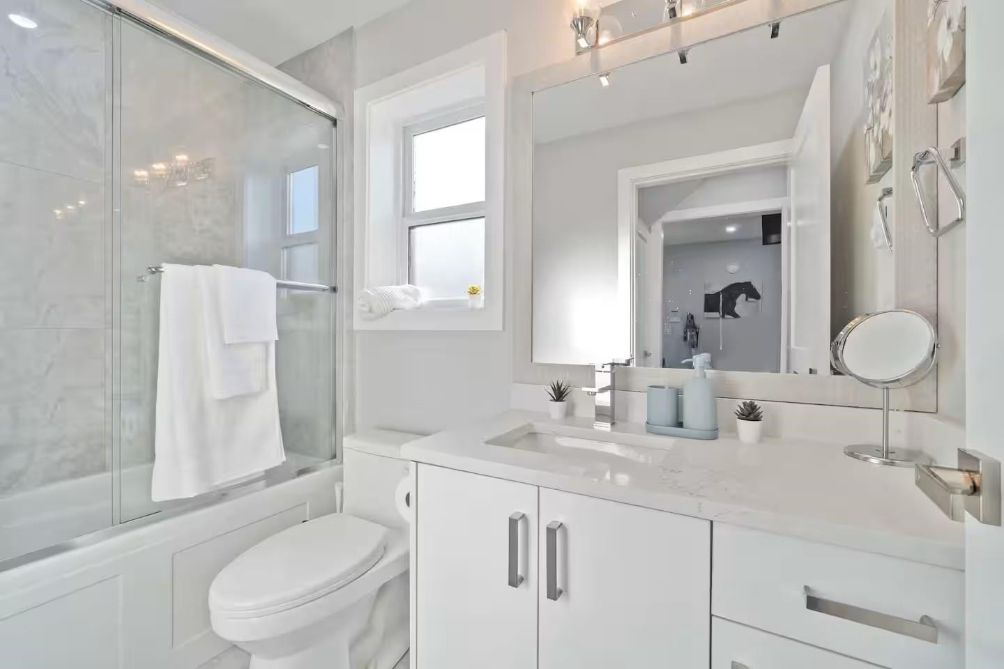2984 Kitchener Street, Vancouver, BC