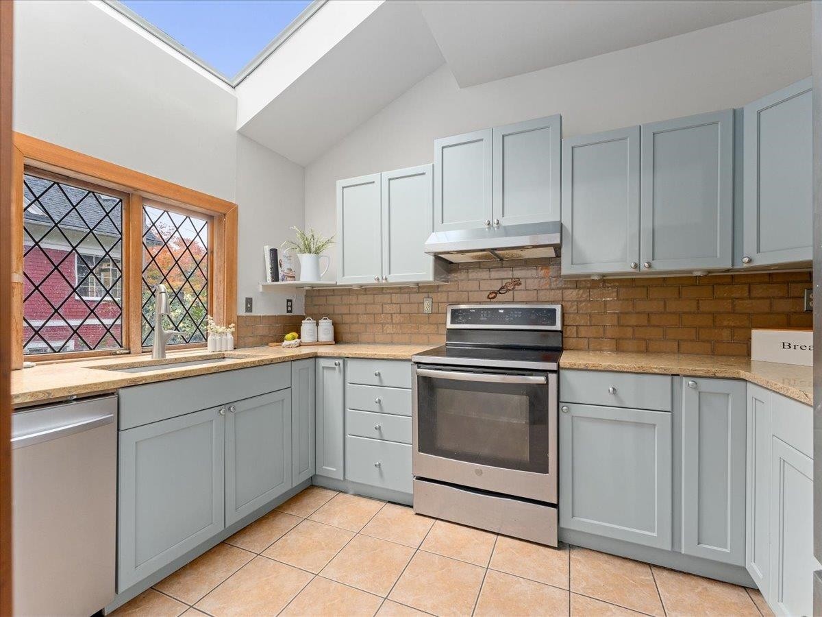 2648 Templeton Drive, Vancouver, BC