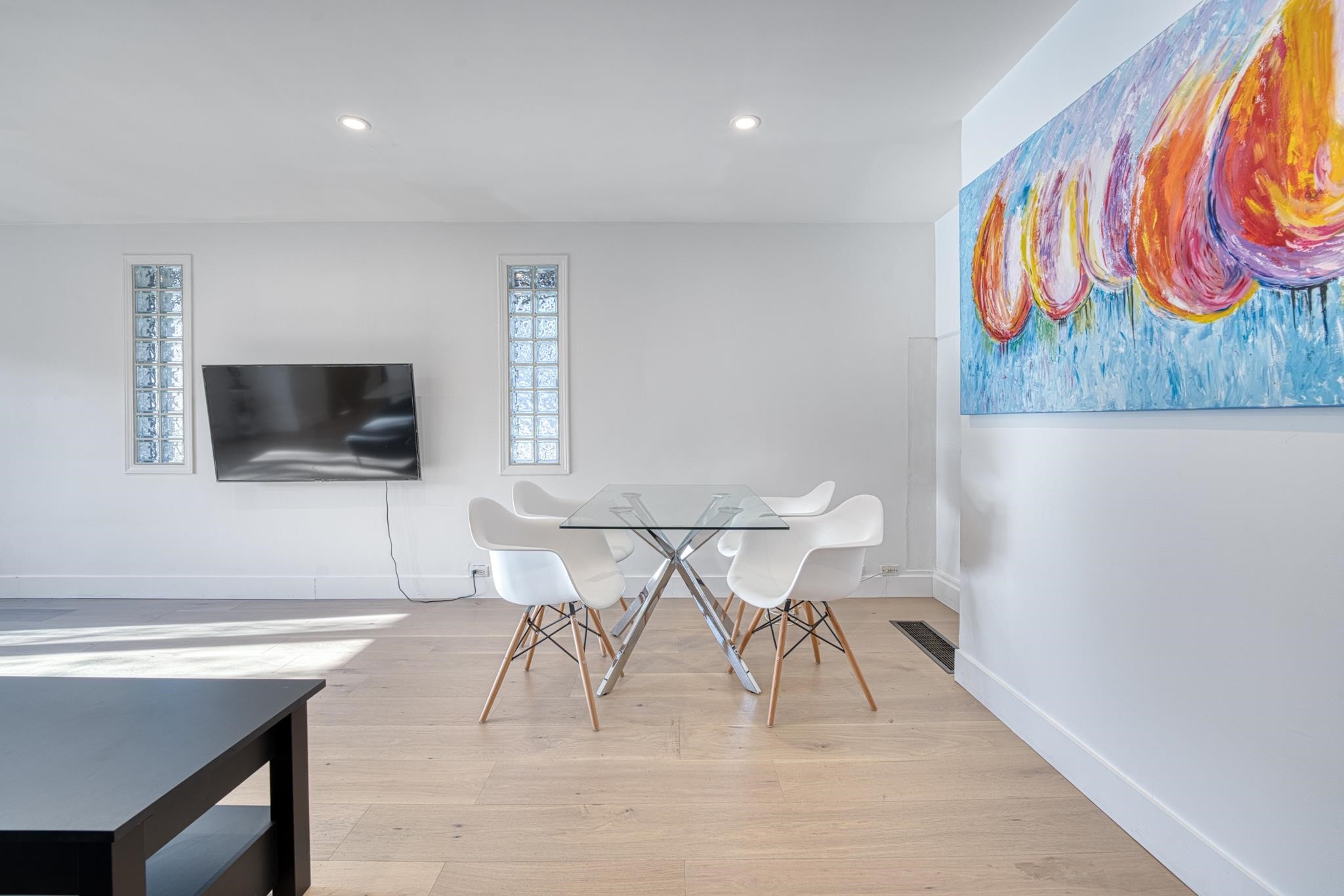 4377 12Th Avenue W, Vancouver, BC