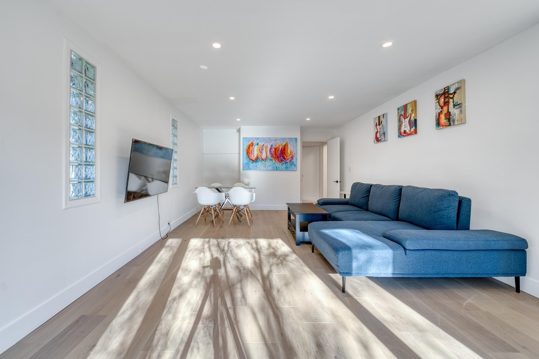 4377 12Th Avenue W, Vancouver, BC