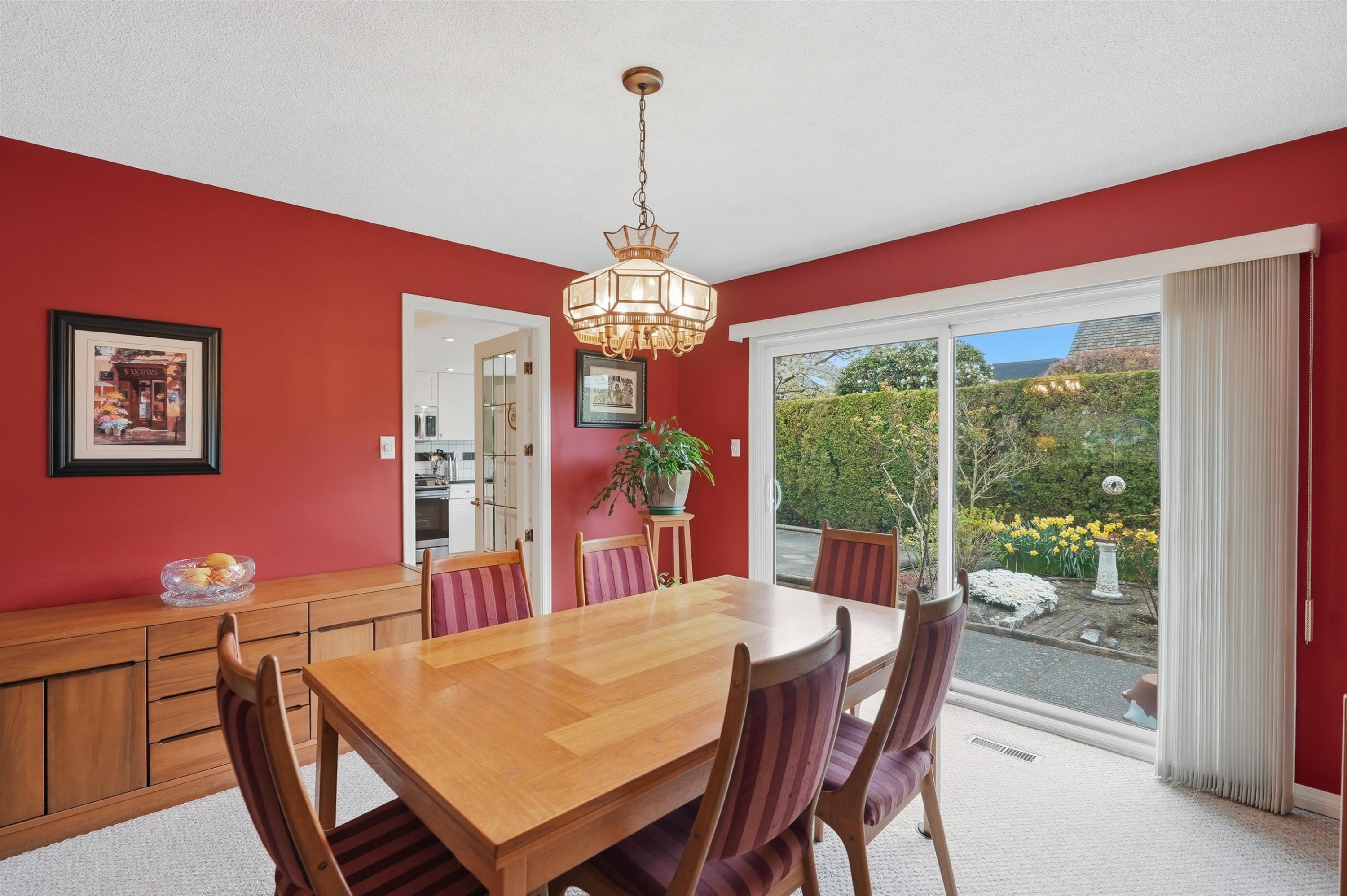 5760 Wagtail Avenue, Richmond, BC