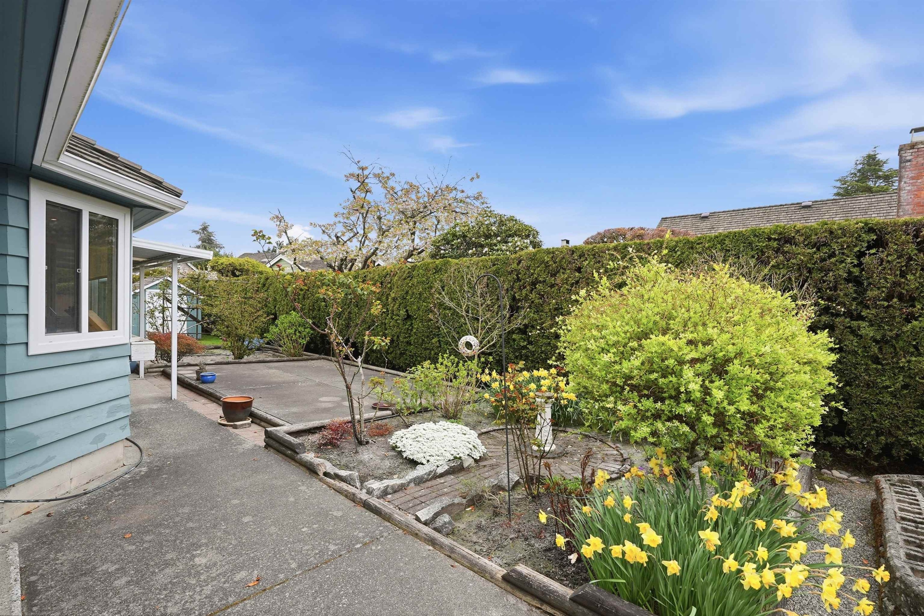 5760 Wagtail Avenue, Richmond, BC