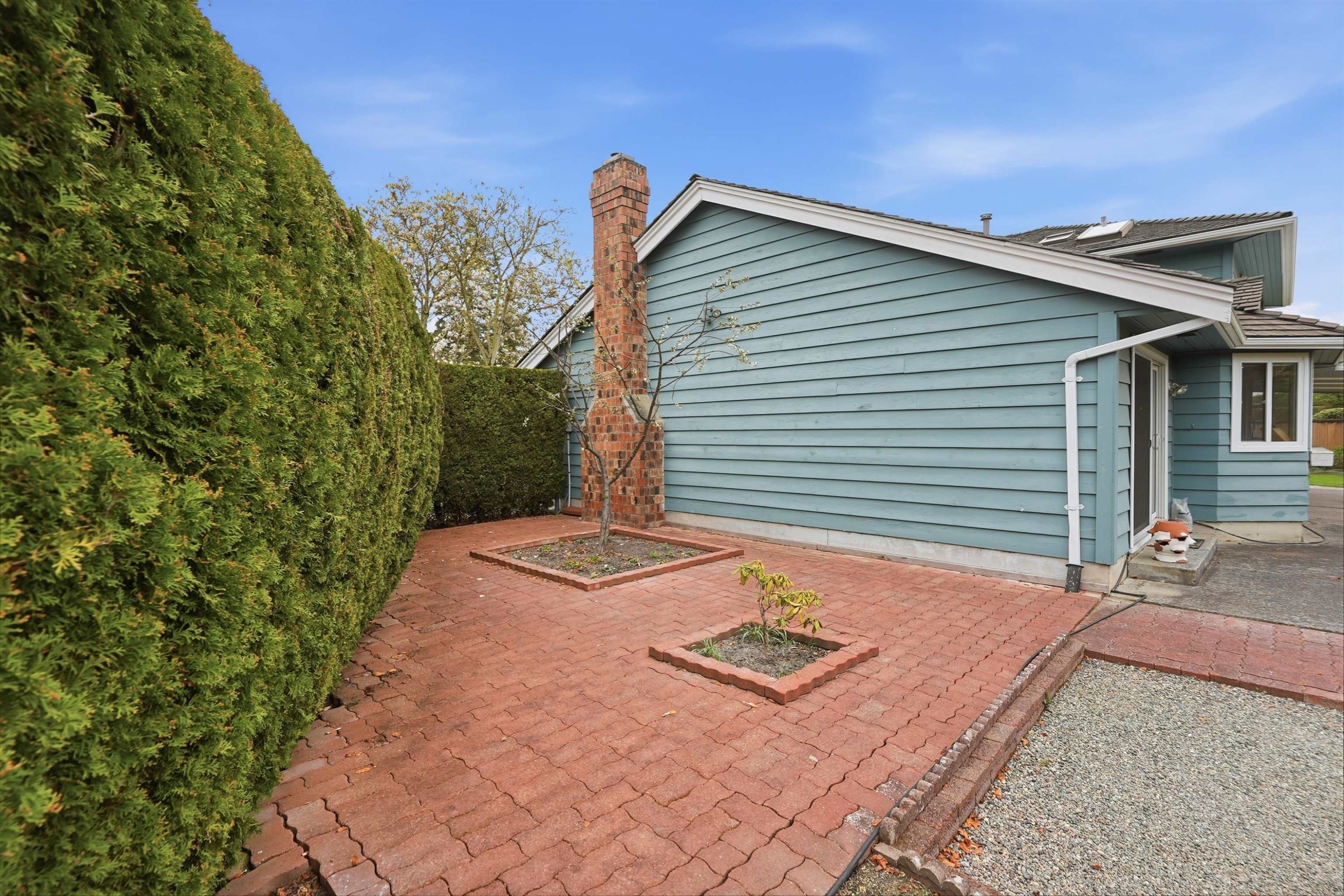 5760 Wagtail Avenue, Richmond, BC