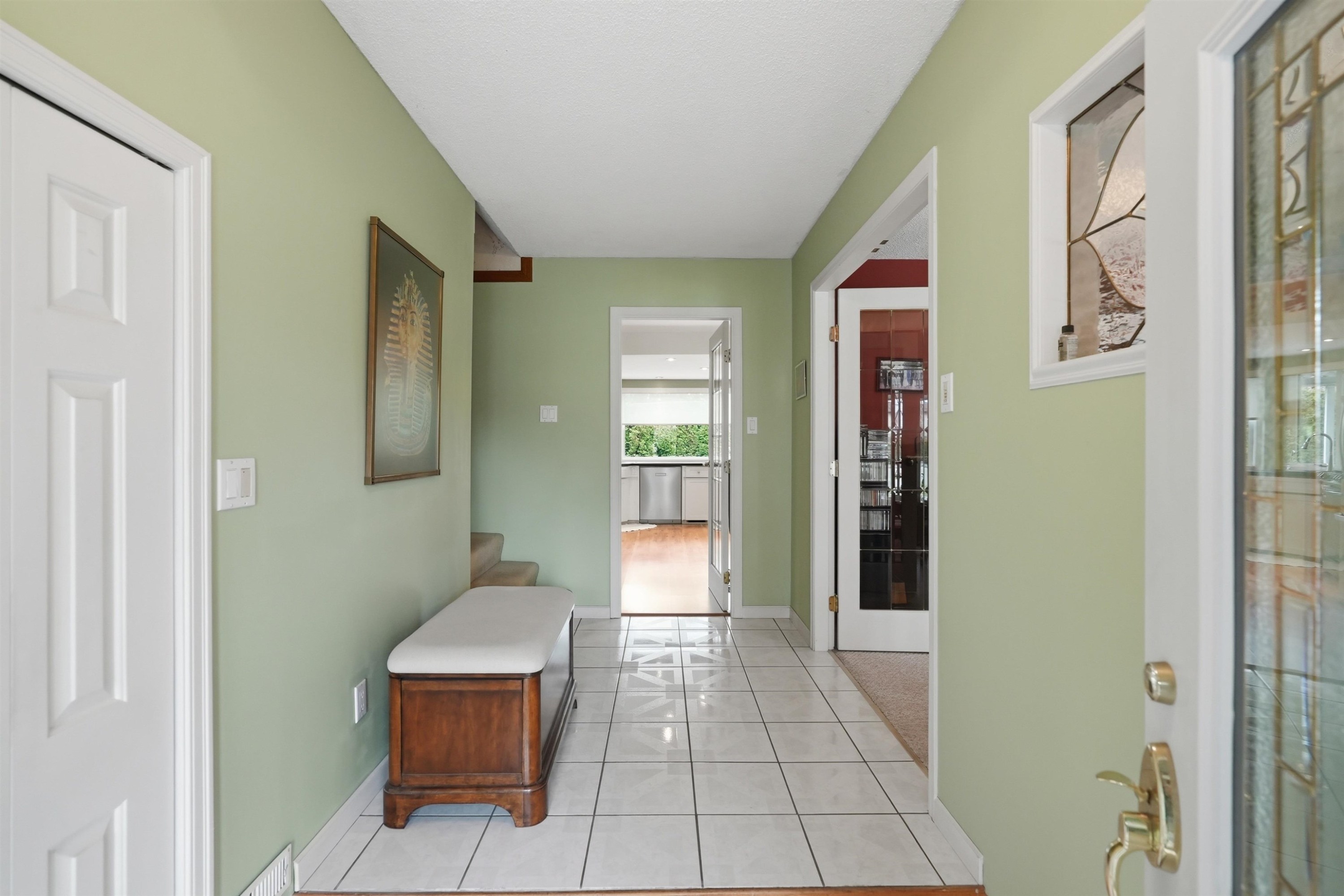 5760 Wagtail Avenue, Richmond, BC