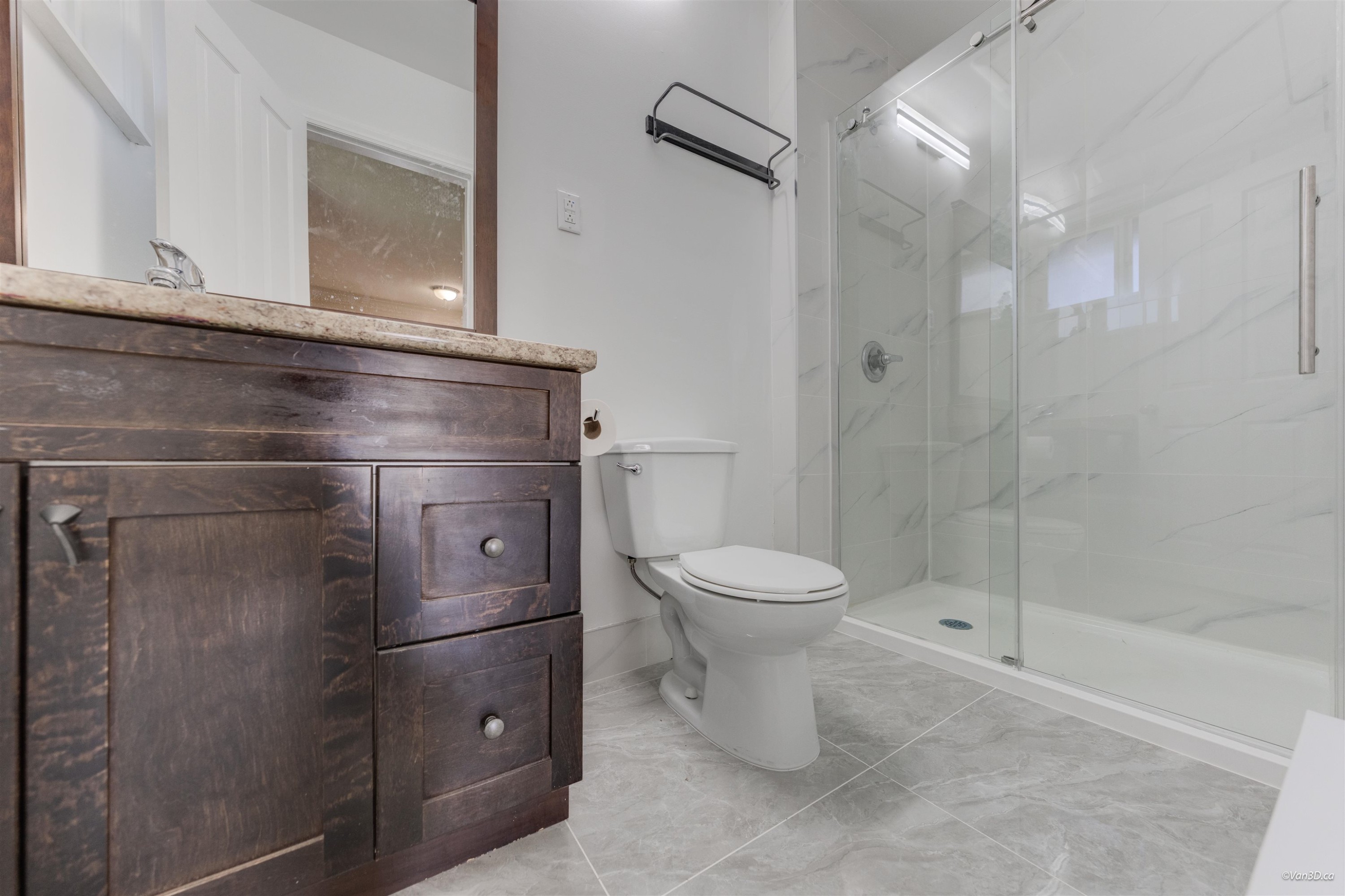 24483 Dewdney Trunk Road, Maple Ridge, BC