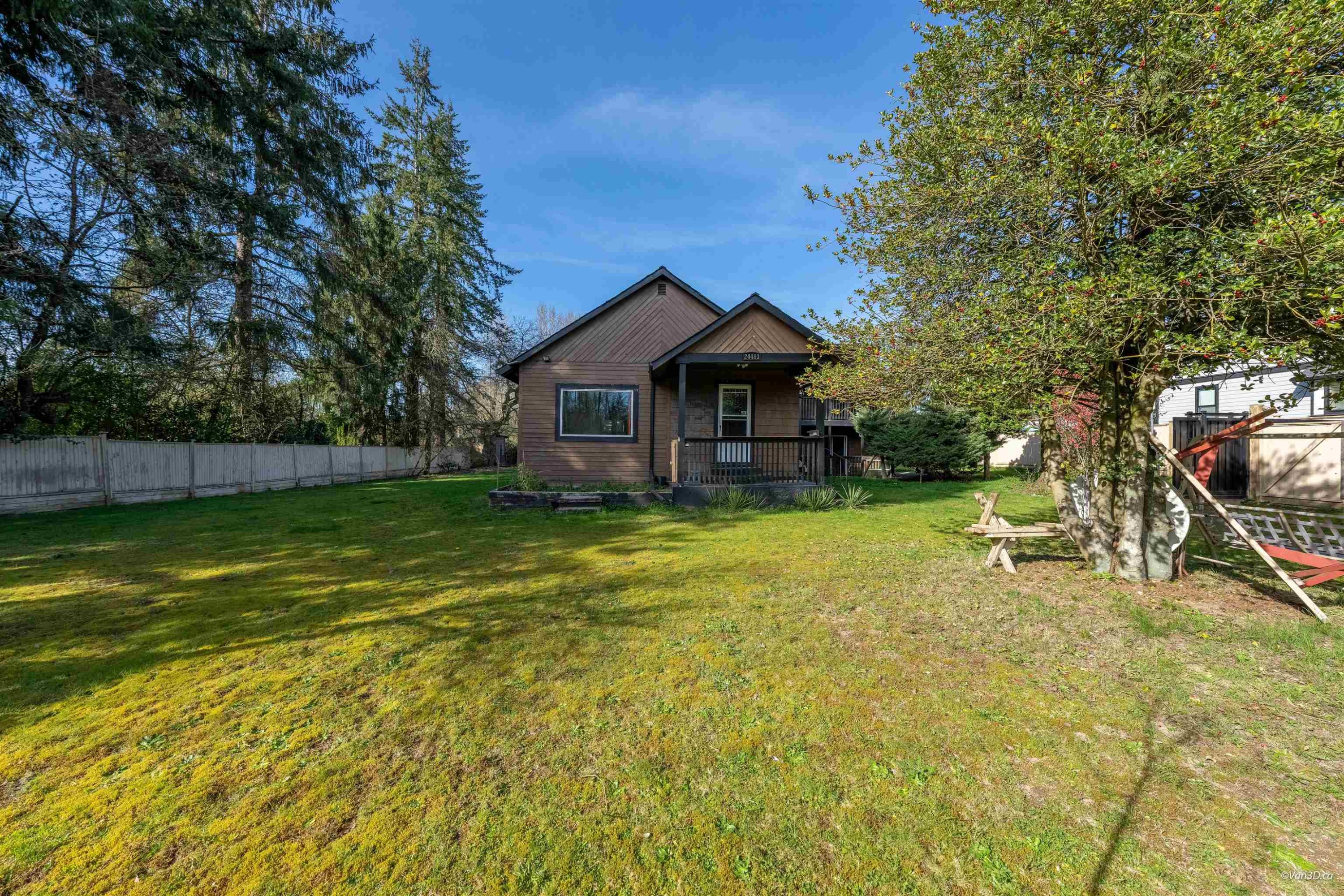 24483 Dewdney Trunk Road, Maple Ridge, BC