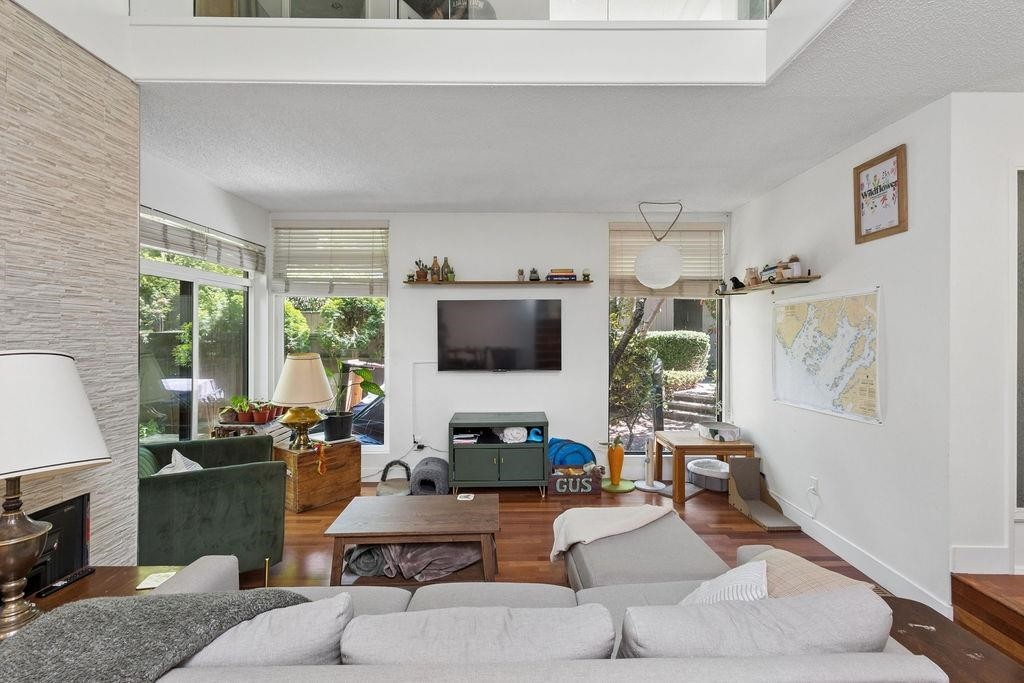 4430 Yew Street, Vancouver, BC