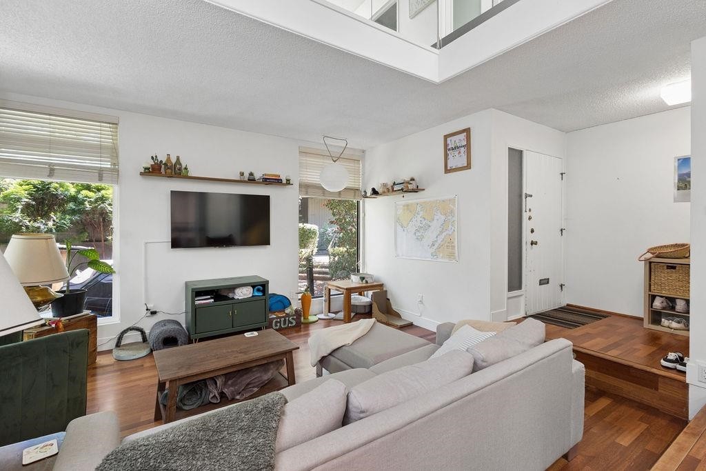 4430 Yew Street, Vancouver, BC