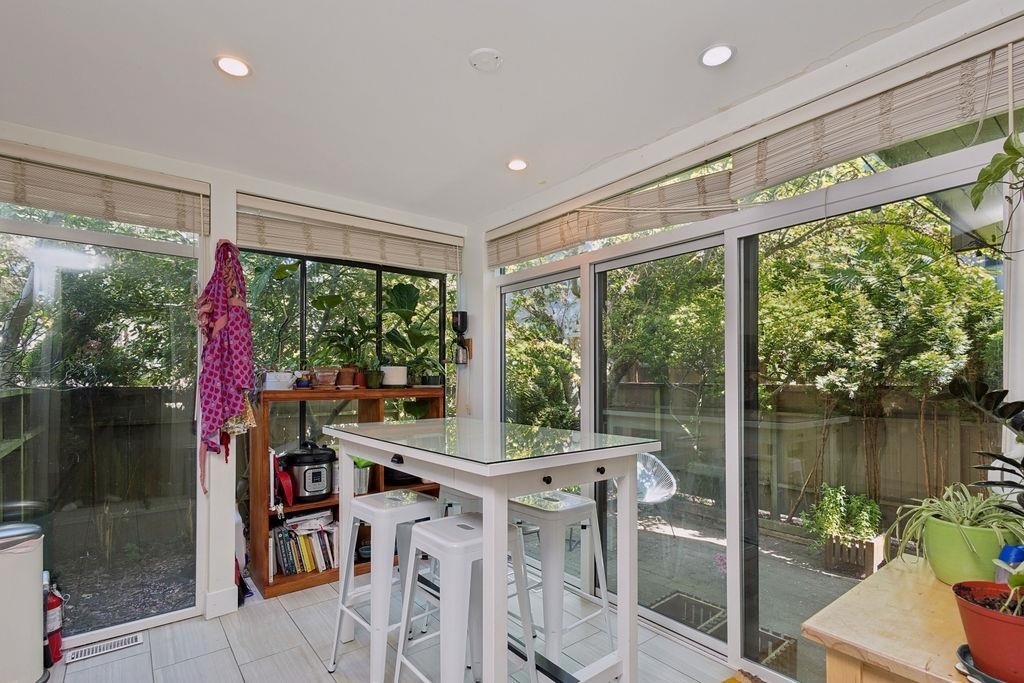 4430 Yew Street, Vancouver, BC