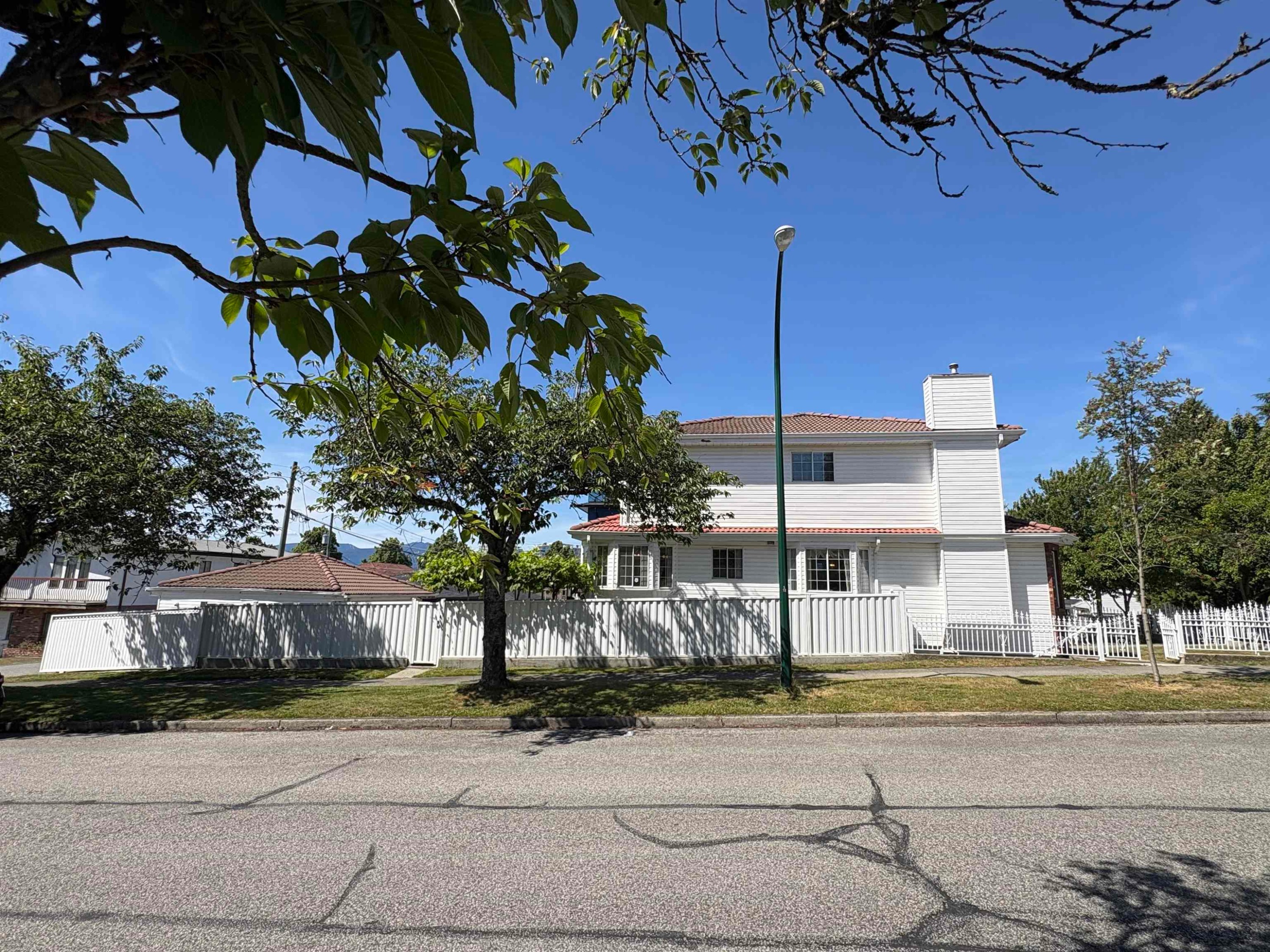 5095 Nanaimo Street, Vancouver, BC