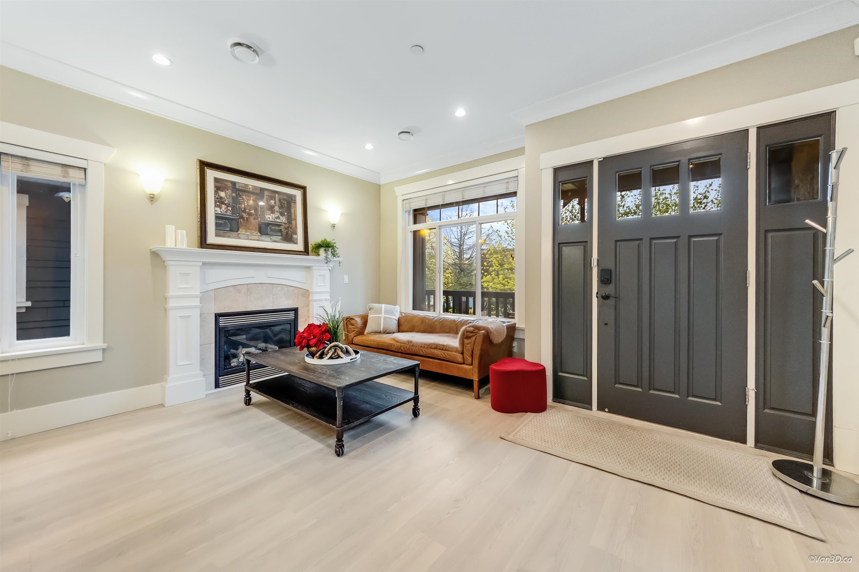 2457 3Rd Avenue E, Vancouver, BC