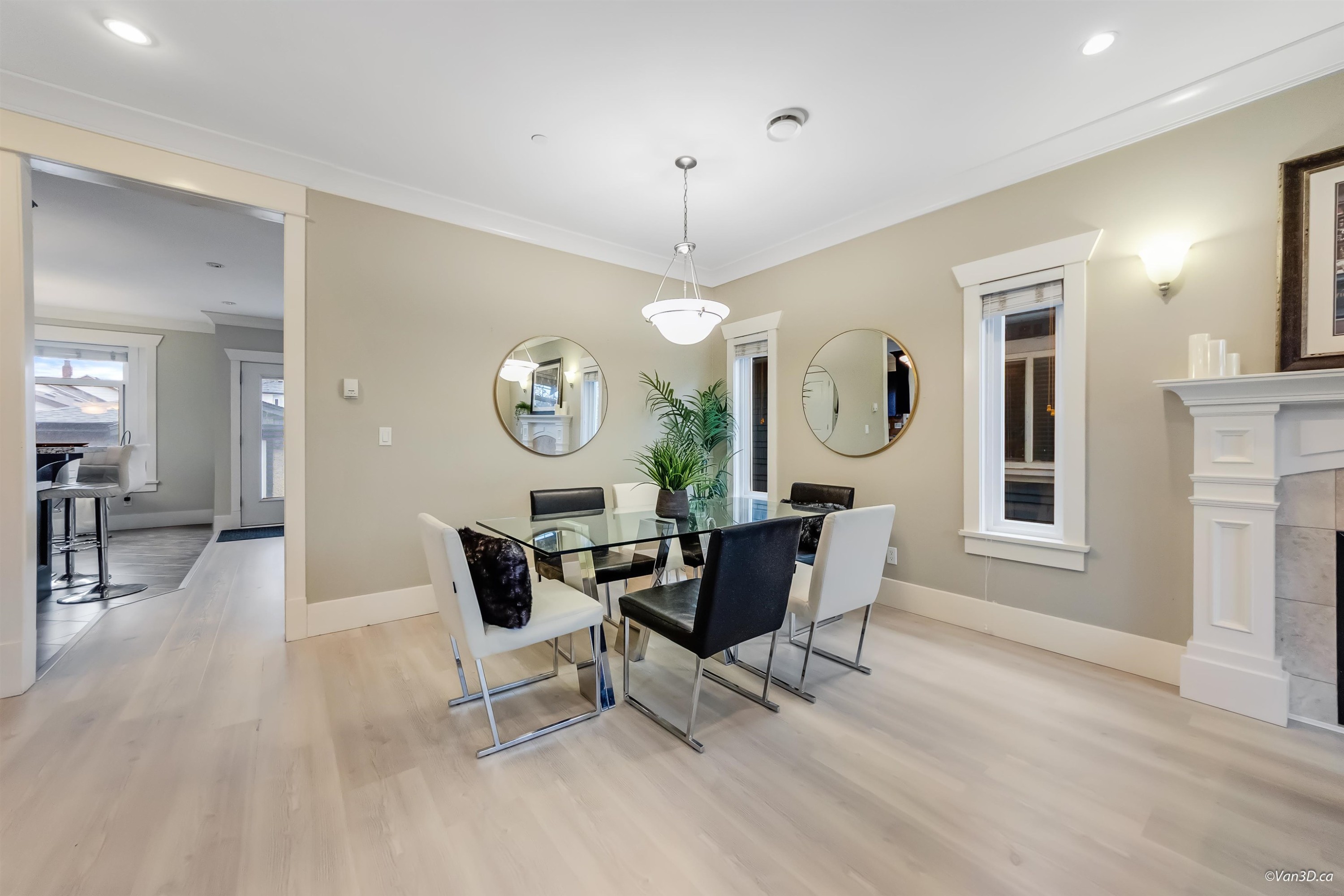 2457 3Rd Avenue E, Vancouver, BC