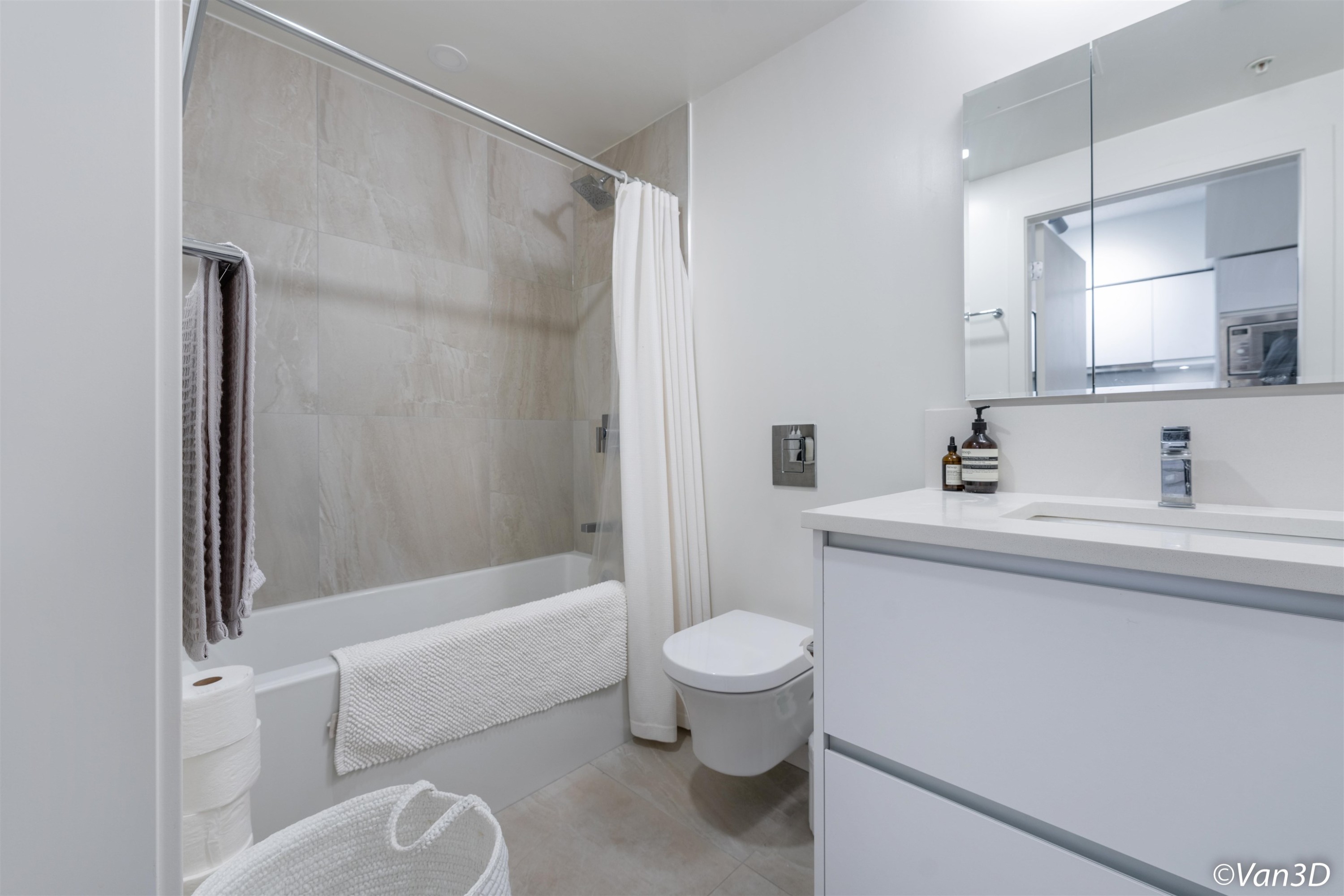 180 2Nd Avenue E, Vancouver, BC