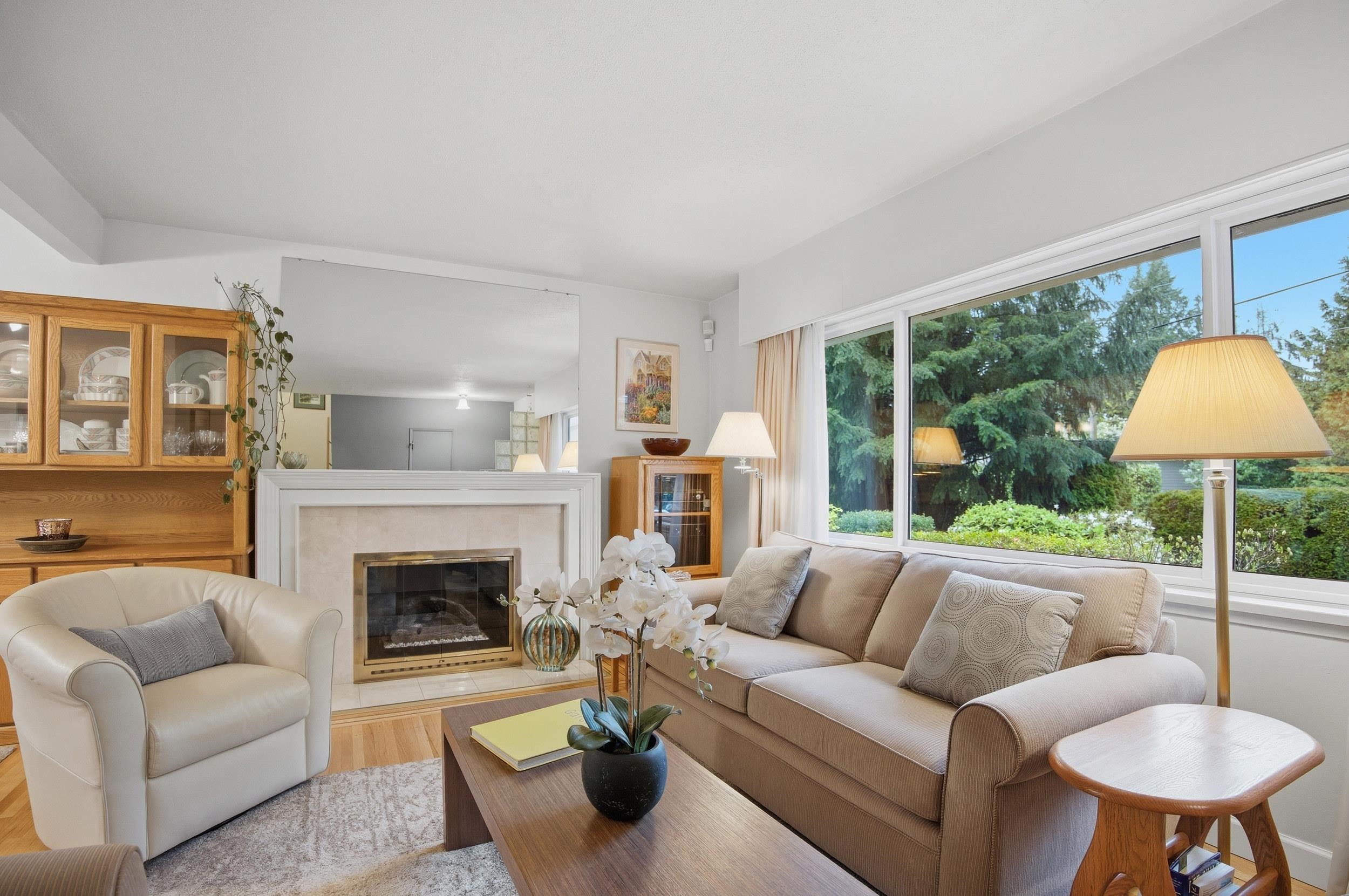 1852 Larson Road, North Vancouver, BC