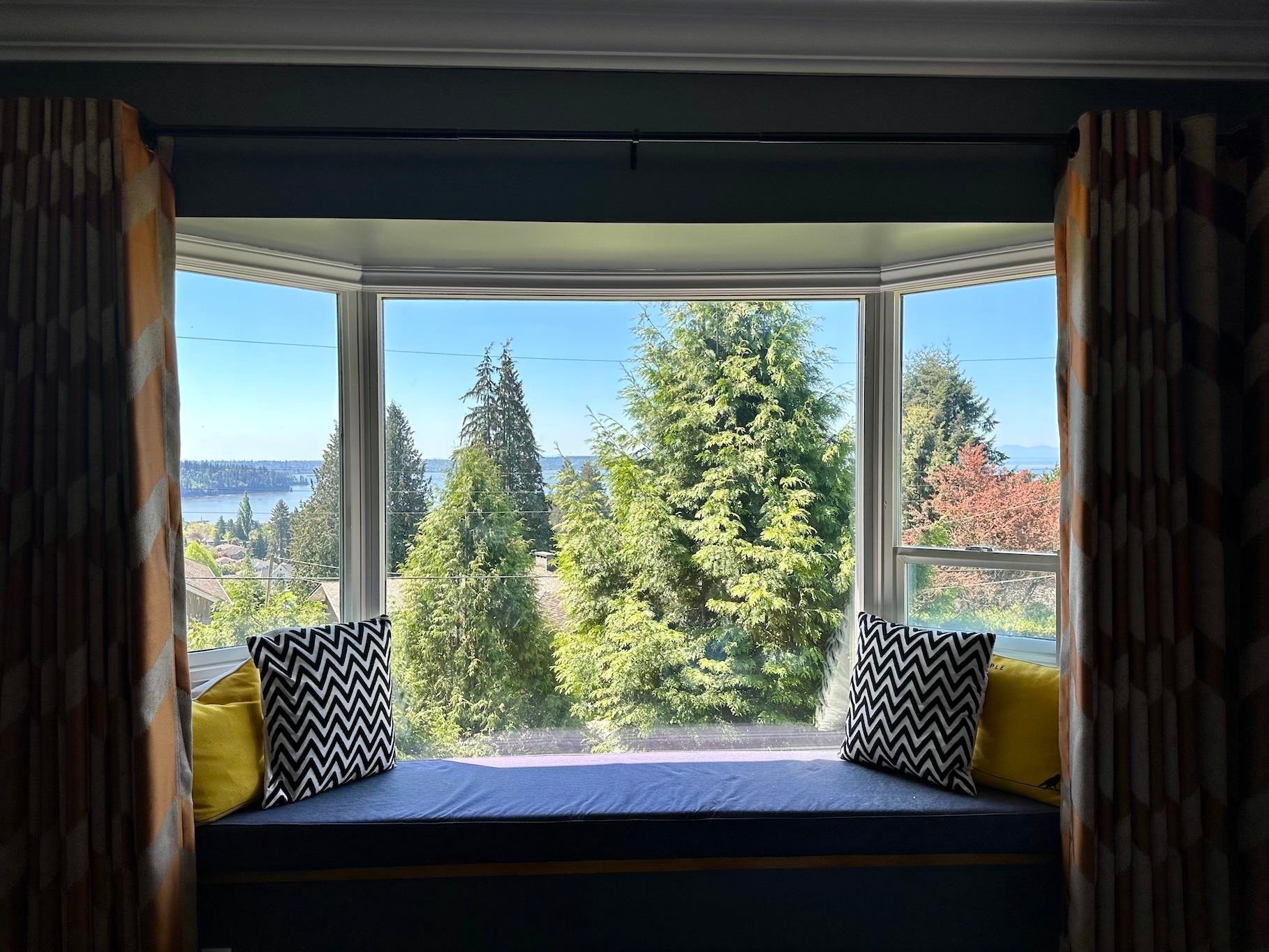 1215 Nepal Crescent, West Vancouver, BC