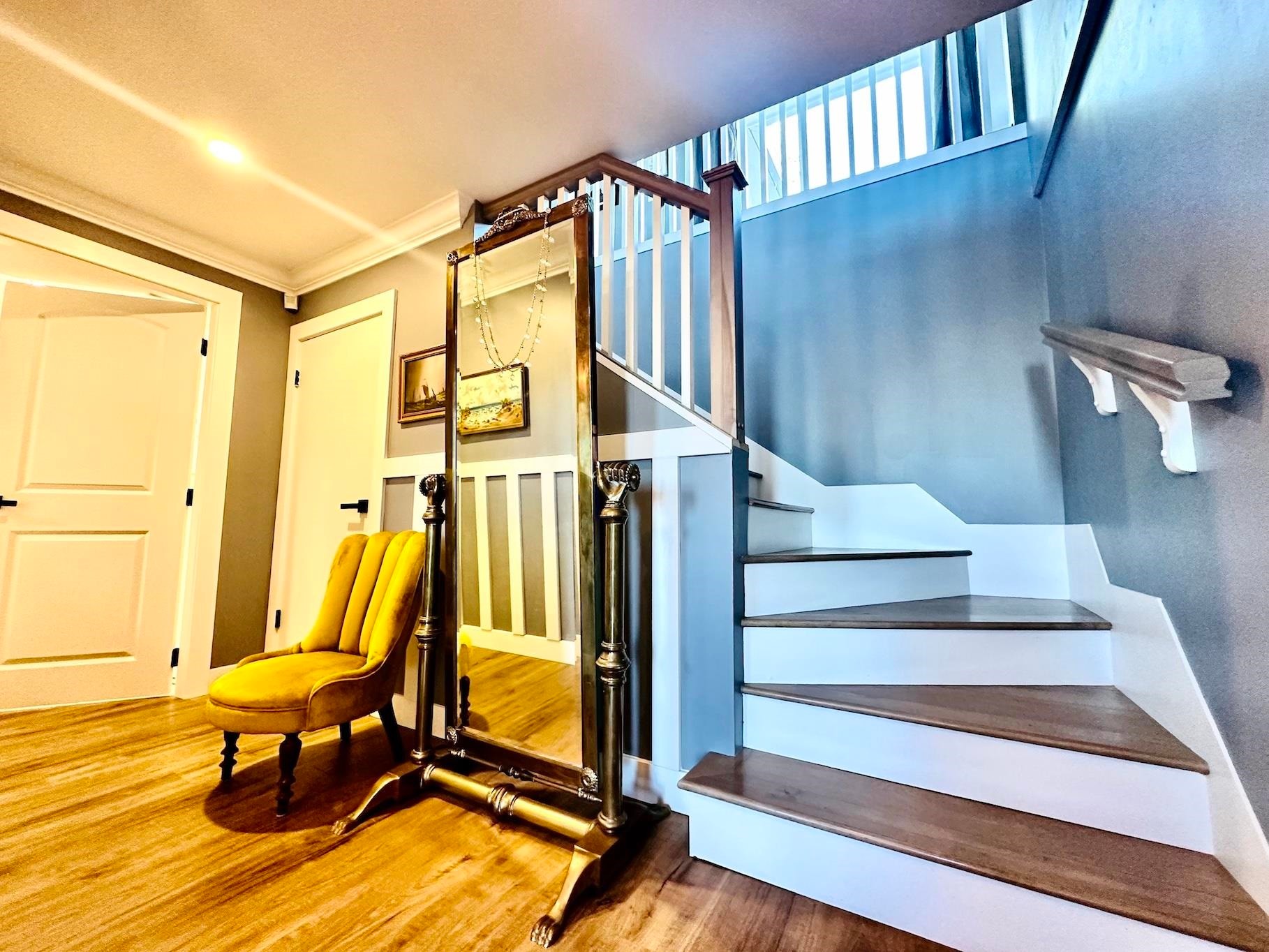 1215 Nepal Crescent, West Vancouver, BC